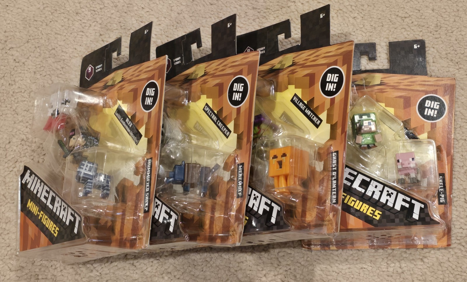 MINECRAFT MINI-FIGURES SPOOKY SERIES 9 LOT OF 4 NEW 2017