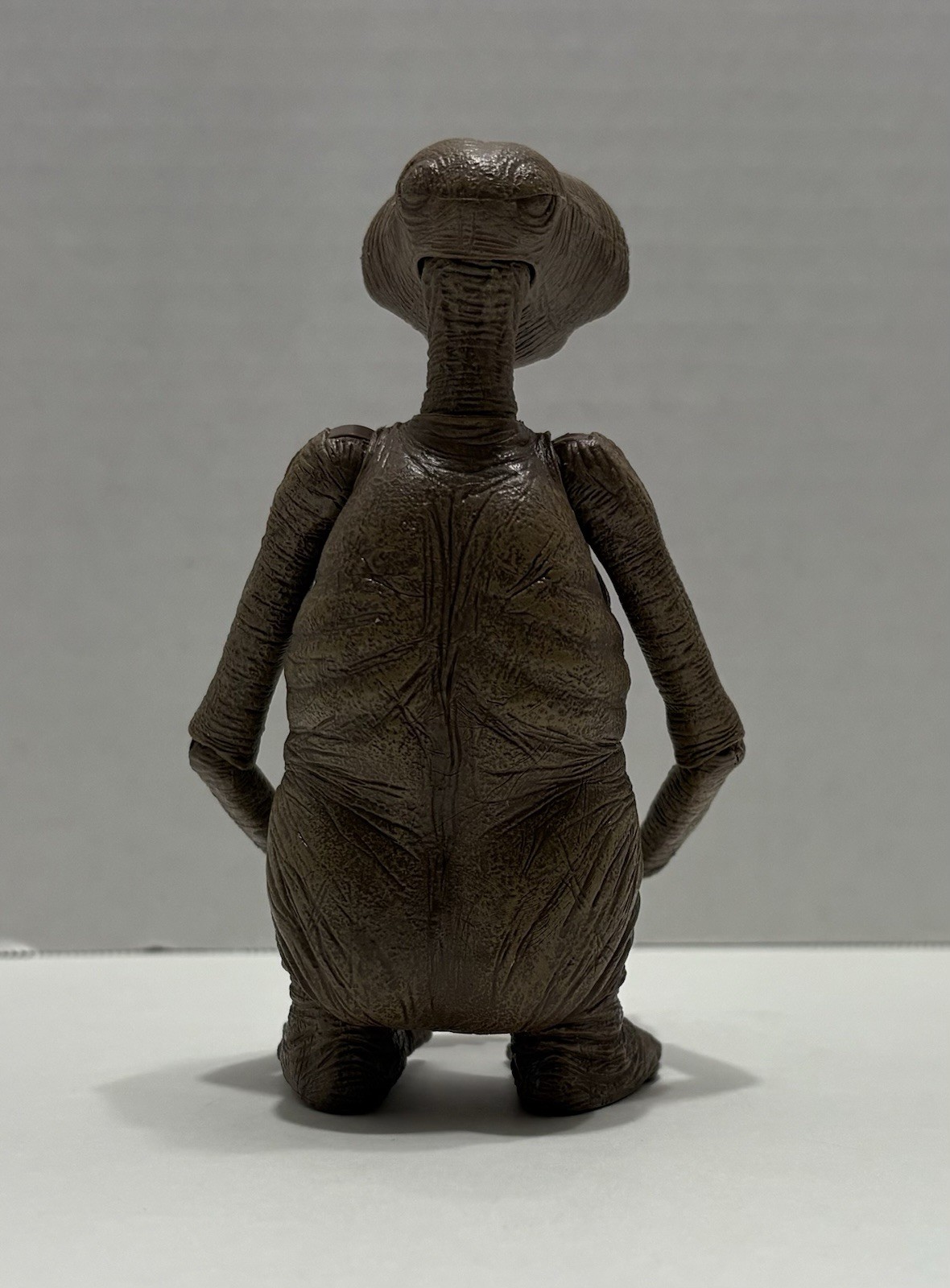 NECA E.T. 40th Anniversary Ultimate E.T. Figure Extra-Terrestrial Figure Only