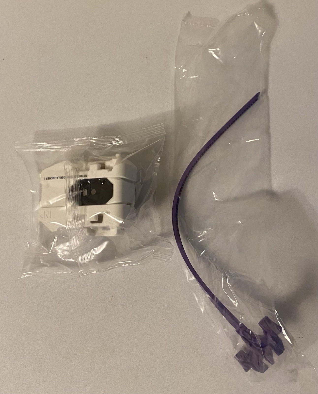 New-Takara Tomy Beyblade X UX-17 Dragon Winder and Winder Launcher L (LEFT SPIN)