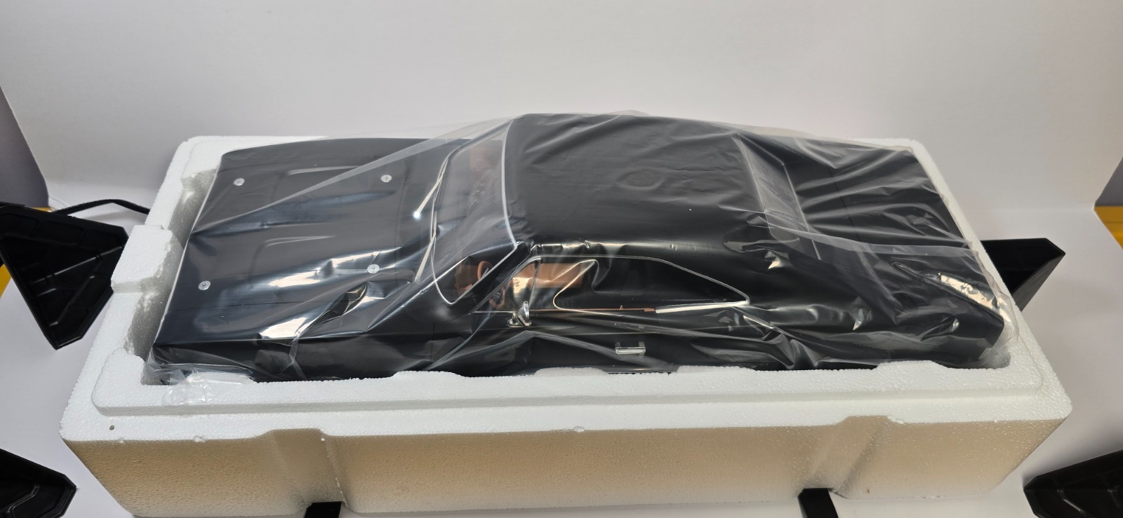 RAMEN RACER GRAPHITE BLACK Vehicle Interchange, Inferno Pack, & LE Flame Head