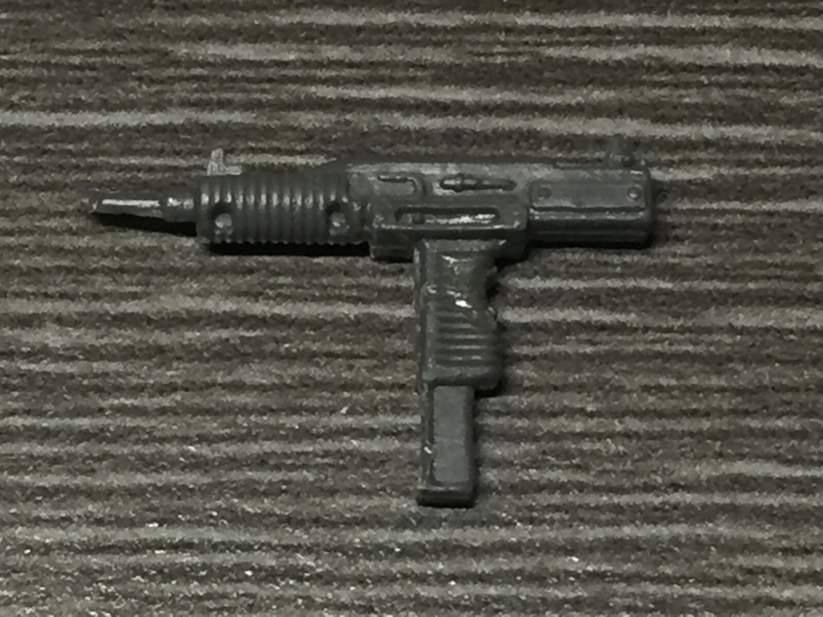 1983 GI JOE UZI ( Snake Eyes )Battle Gear Accessory Pack #1 Hasbro Part
