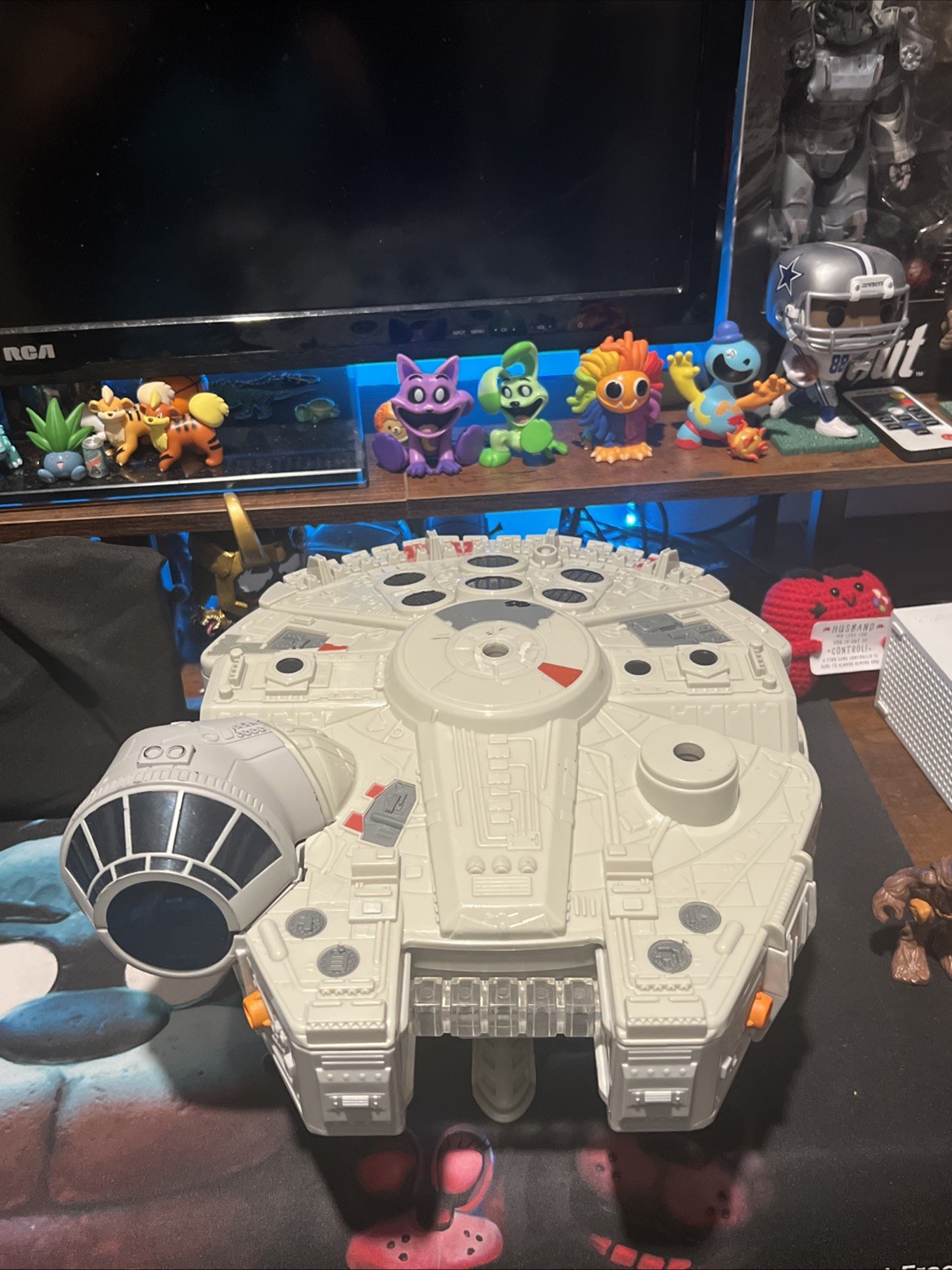 Millennium Falcon Star Wars Hasbro Galactic Heroes Toy