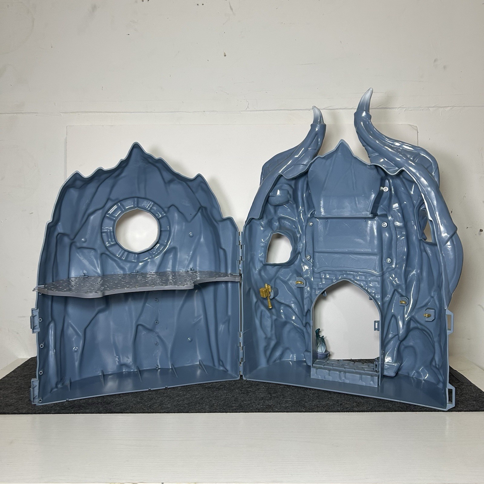 Funko Limited DC Primal Age BatCave Action Figure Playset. Some Parts Read Dis