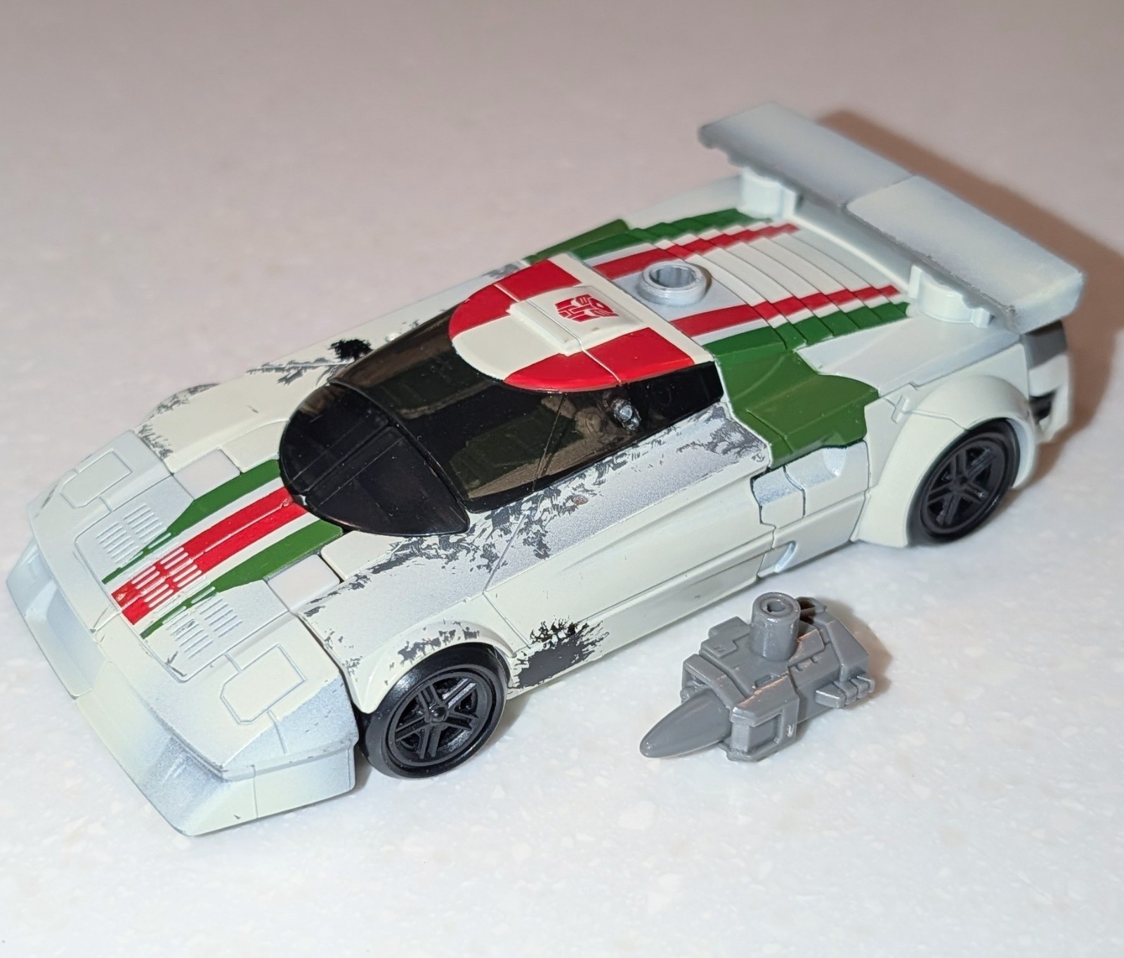 Transformers Netflix Wheeljack Complete Deluxe earthrise War For Cybertron