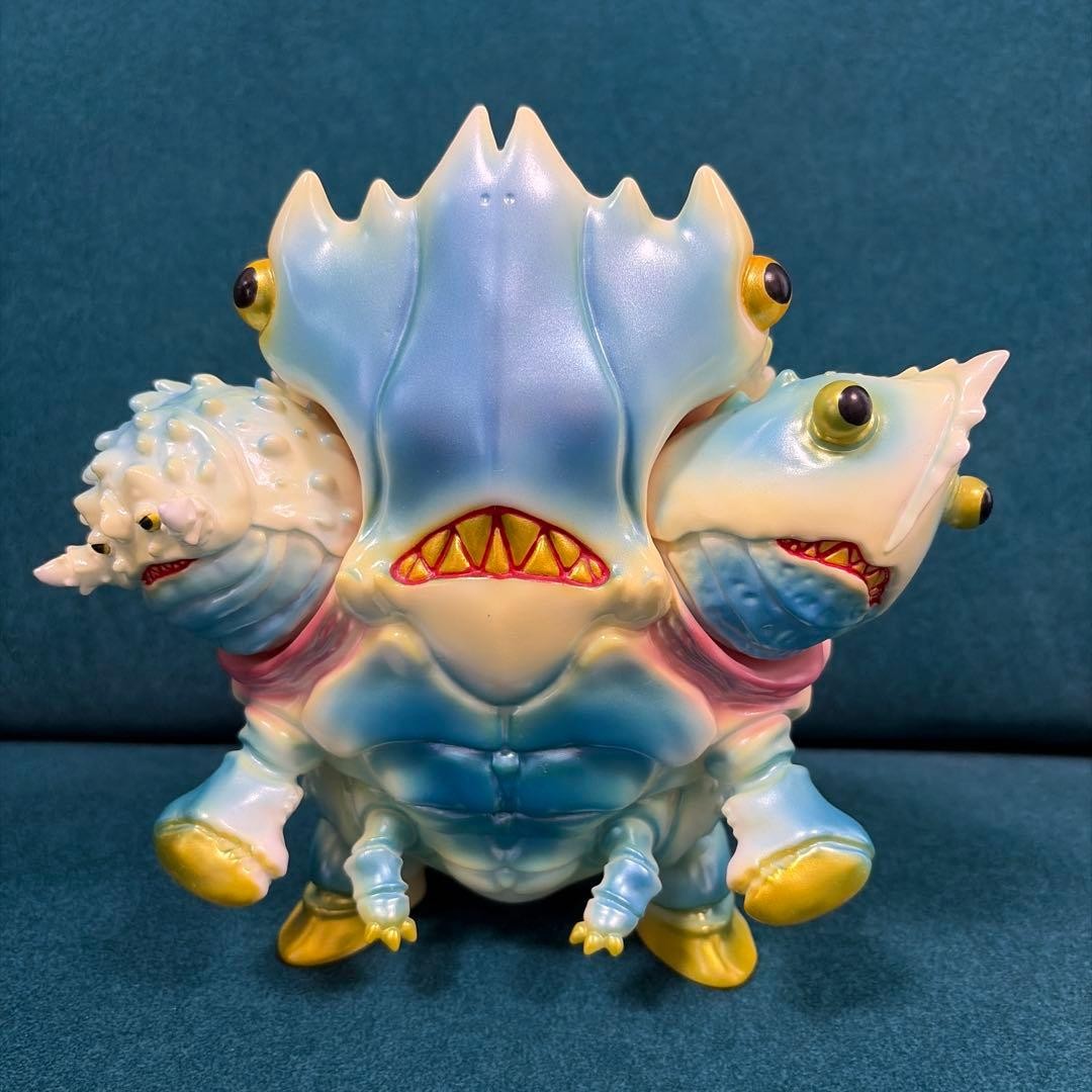 TEK Three Headed Monsters Hakaba no Garou Limited Color Sofubi 751628