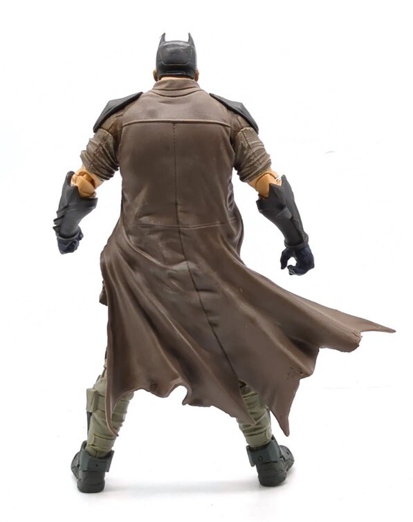 McFarlane DC Multiverse Batman Dark Detective 7&Prime; Action Figure – New
