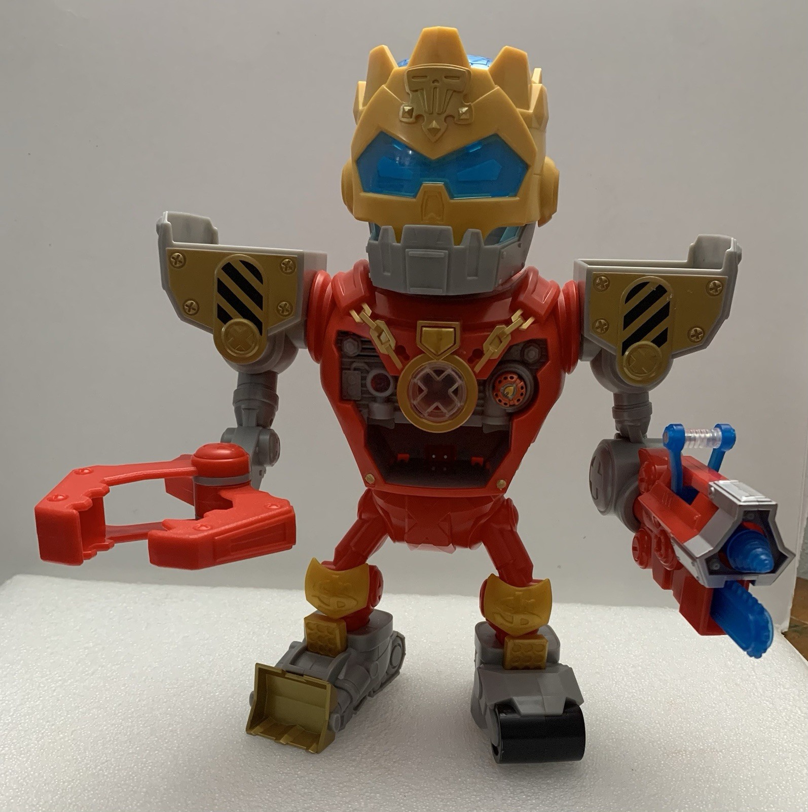 Treasure X Robots Gold Mega Treasure Bot Incomplete