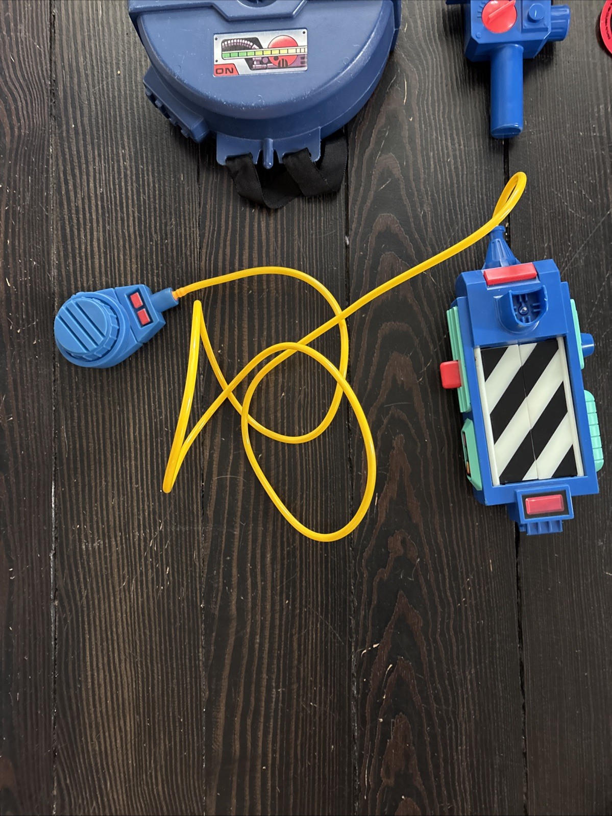 Vtg The Real Ghostbusters Proton Pack Blaster & Ghost Trap PKE Kenner 1984 VGUC