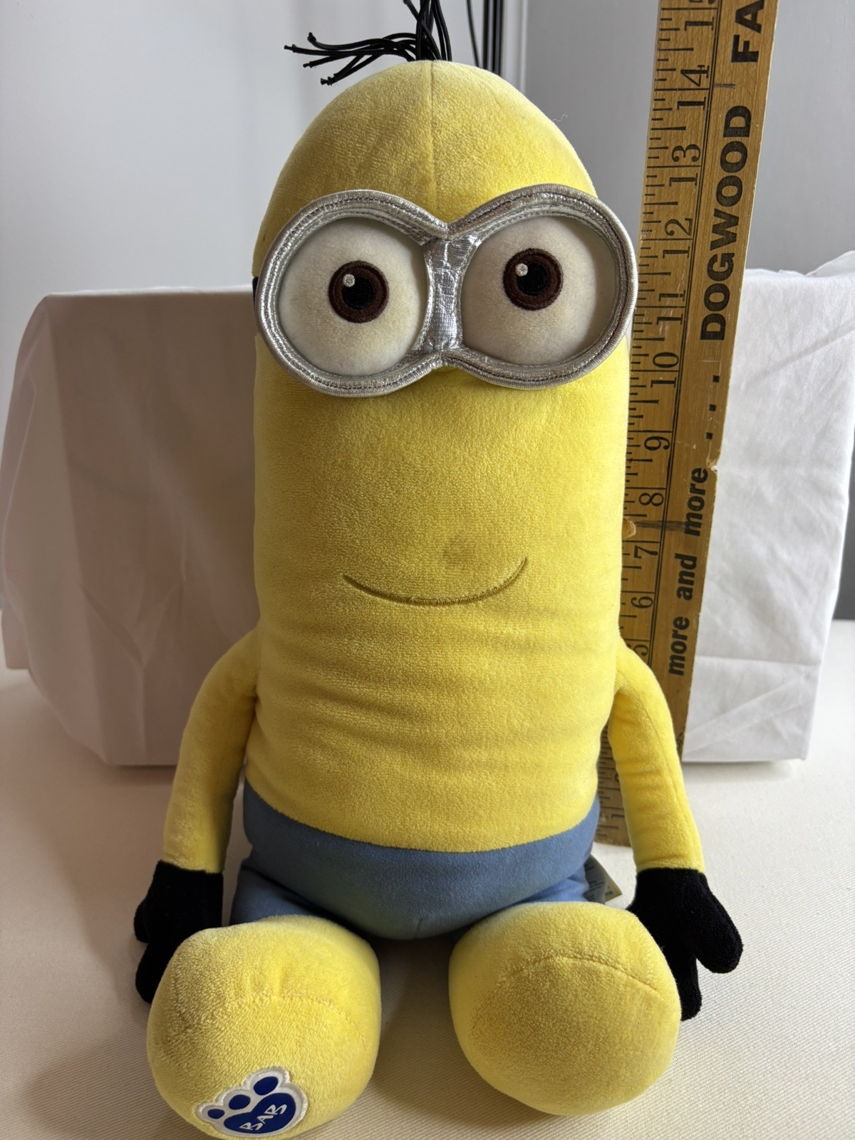Universal Studios Exclusive Minion Mayhem 14&Prime; Kevin Plush Despicable Me