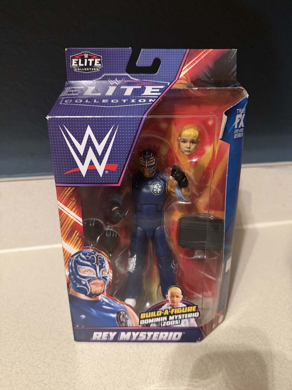 WWE Rey Mysterio SummerSlam Elite Collection Action Figure Dominik Mysterio BAF
