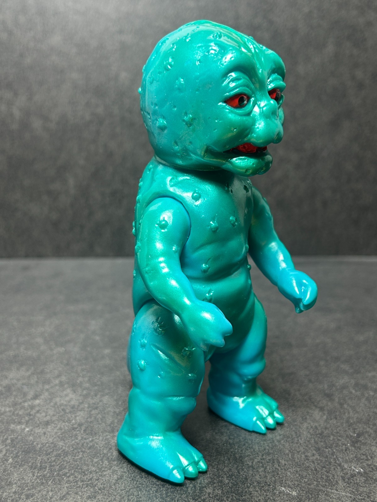 Marusan Minilla Metallic Sofubi 6.6&Prime; Soft Vinyl Figure Godzilla w/ Header & Bag