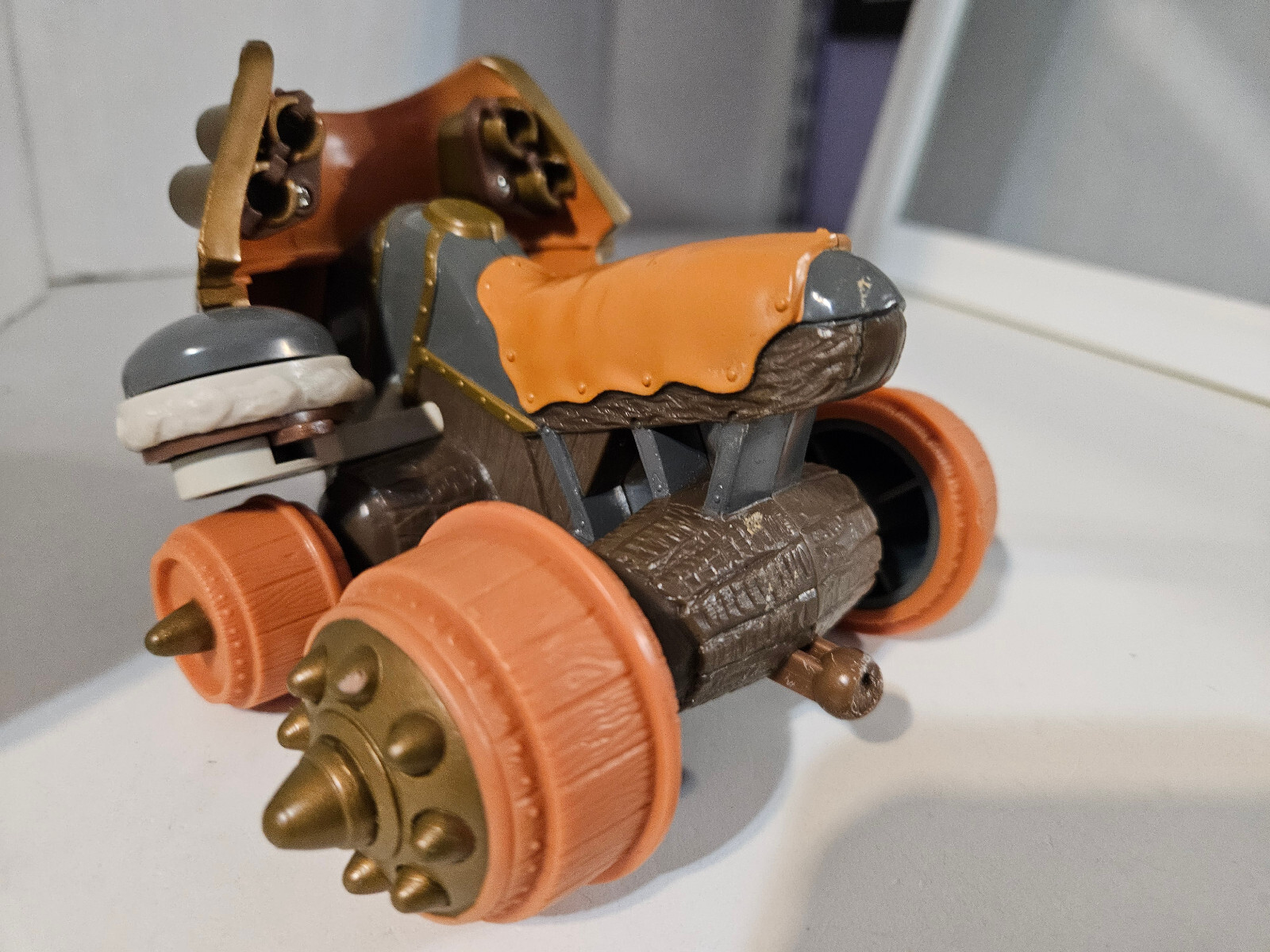 Mystic Knights of Tir Na Nog Action Figure Hailstorm Catapult Vehicle AA