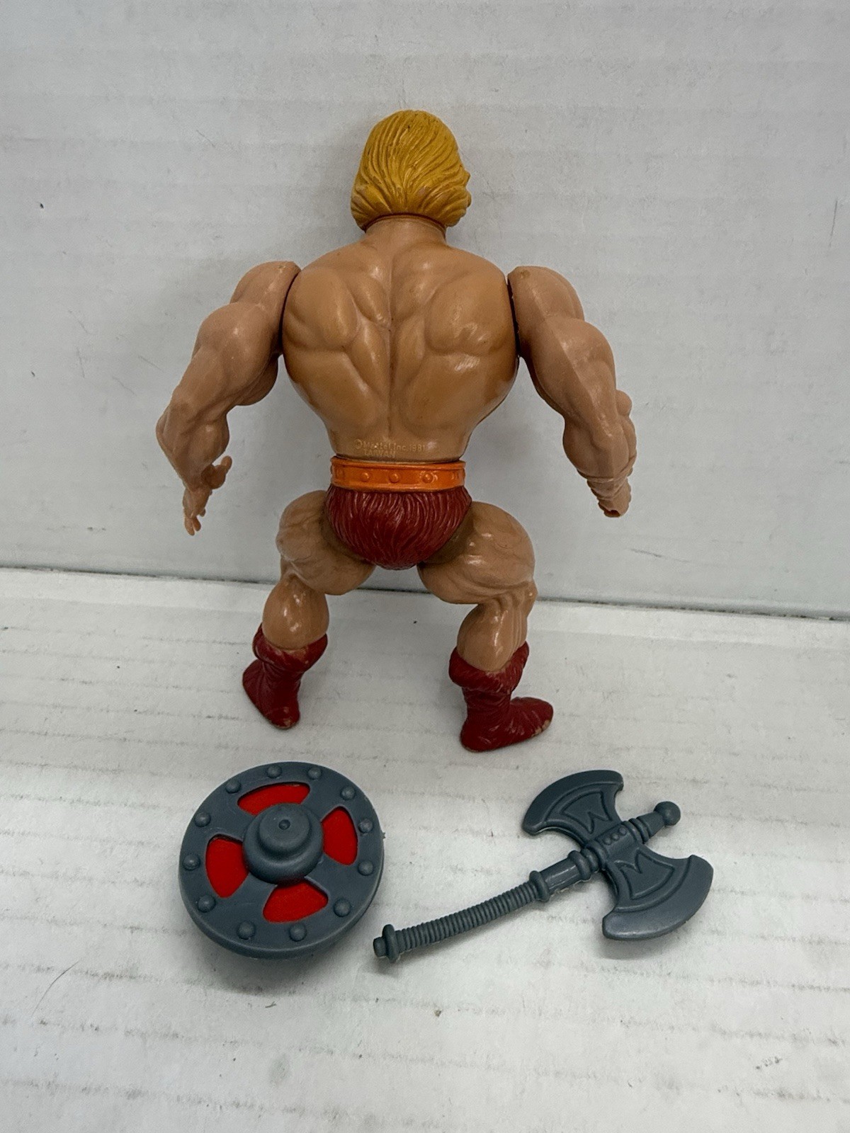 VTG Masters Of The Universe He-Man Figure Mattel 1981 Soft Head weapon shield