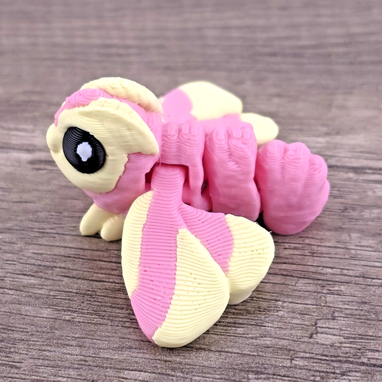 Rosy Maple Moth Hatchling Flexi Fidget – 3D Printed Articulated Desk Pet