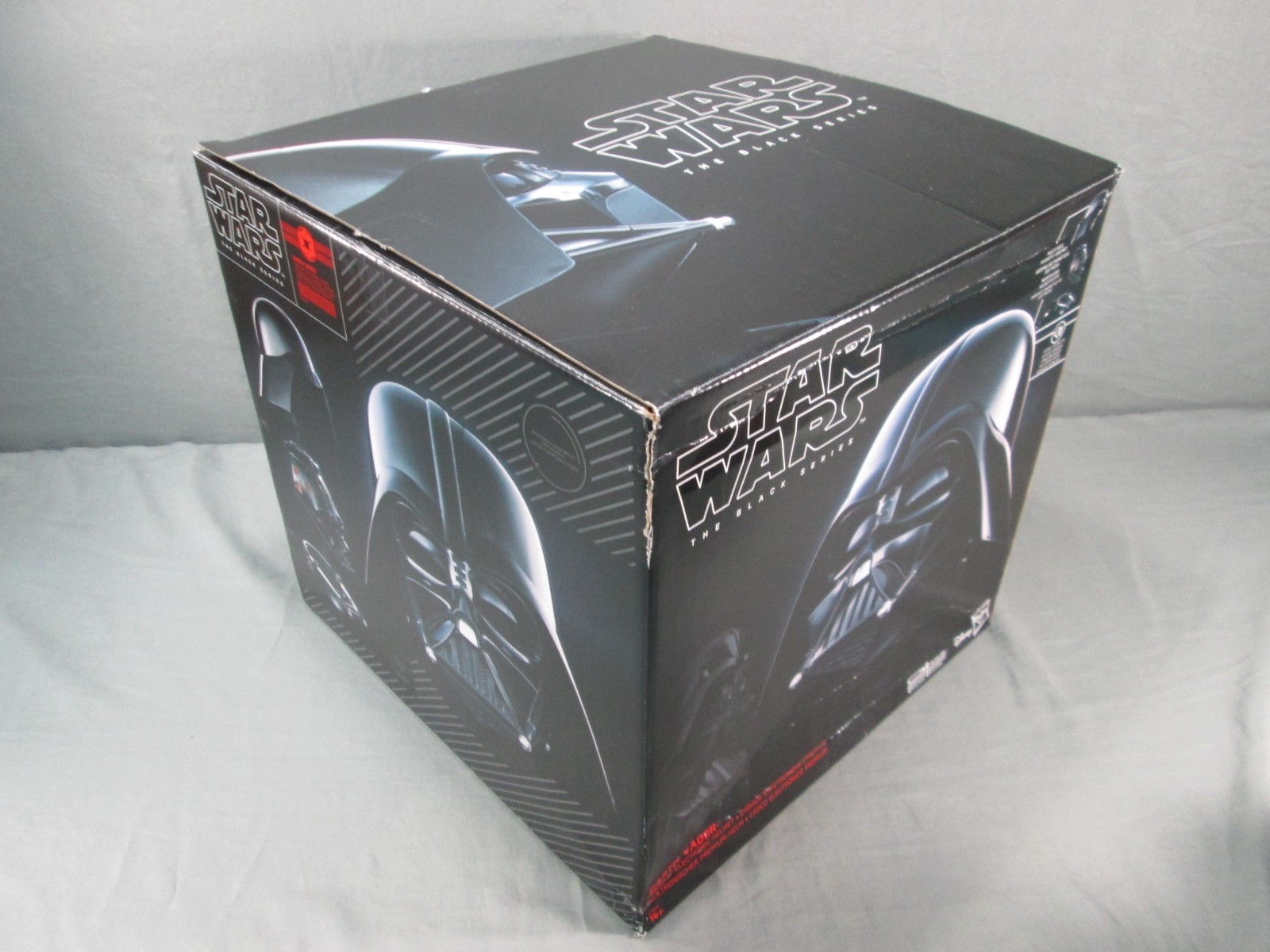 Star Wars Darth Vader PREMIUM ELECTRONIC HELMET Prop Replica Black Series 2017
