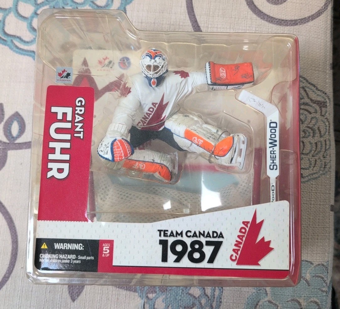 2005 McFARLANE 2ND EDITION TEAM CANADA 1987 GRANT FUHR Chase Variant NHL