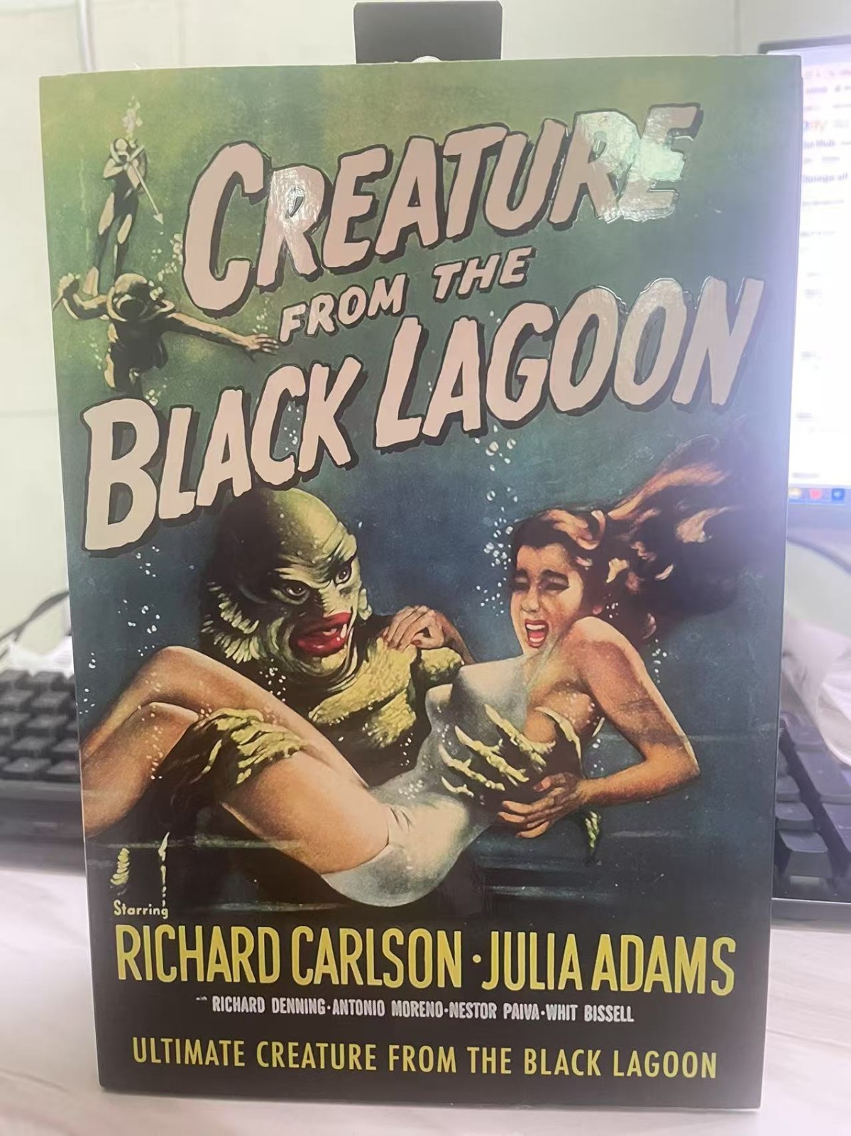 NECA 04822 Universal Monsters Creature from the Black Lagoon 7&Prime; Action Figure