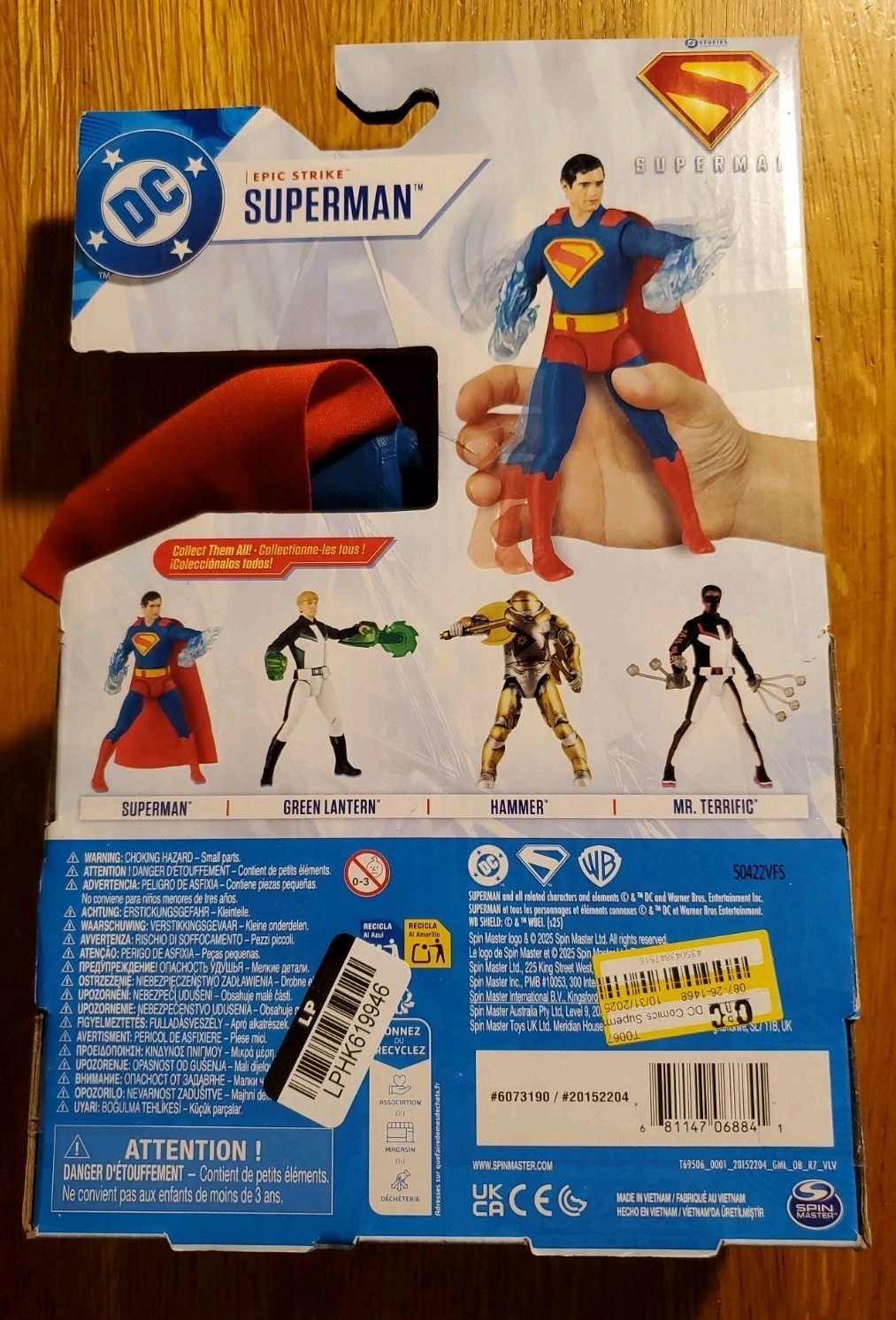Spin Master DC Studios Comics Epic Strike Superman (2025 Movie) 6&Prime; Action Figure