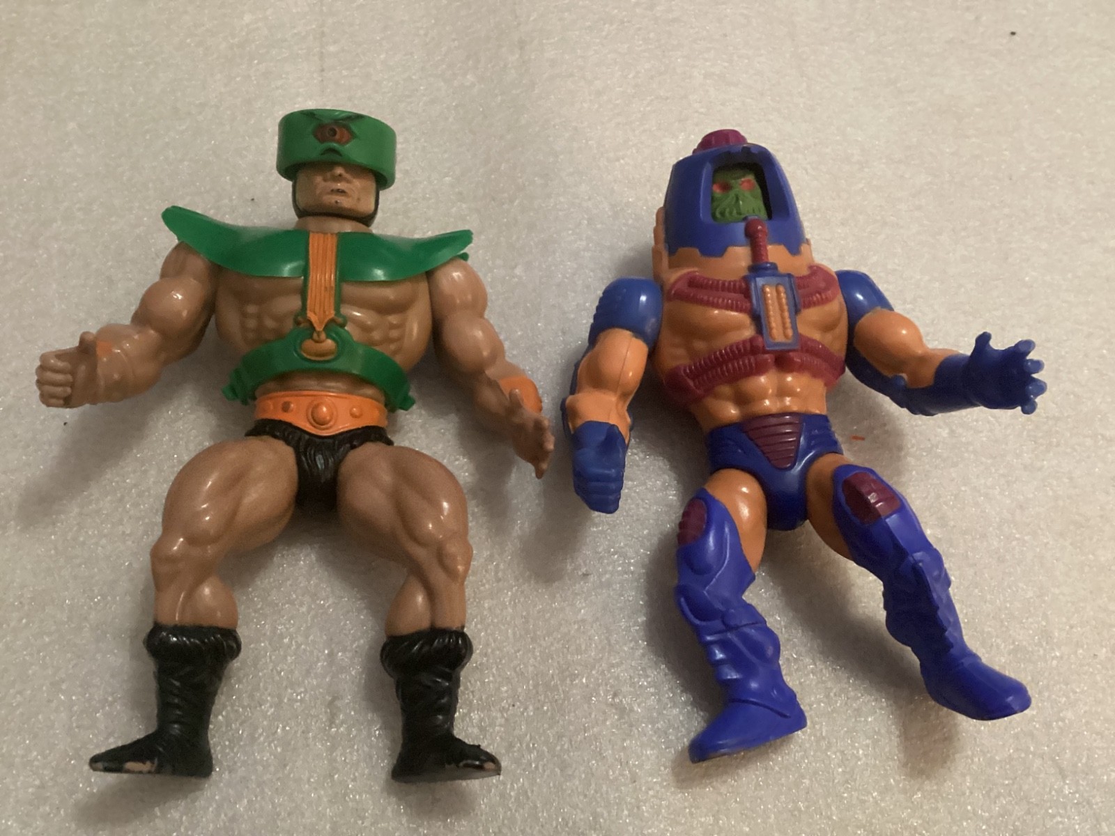 2 VINTAGE MASTERS OF THE UNIVERSE