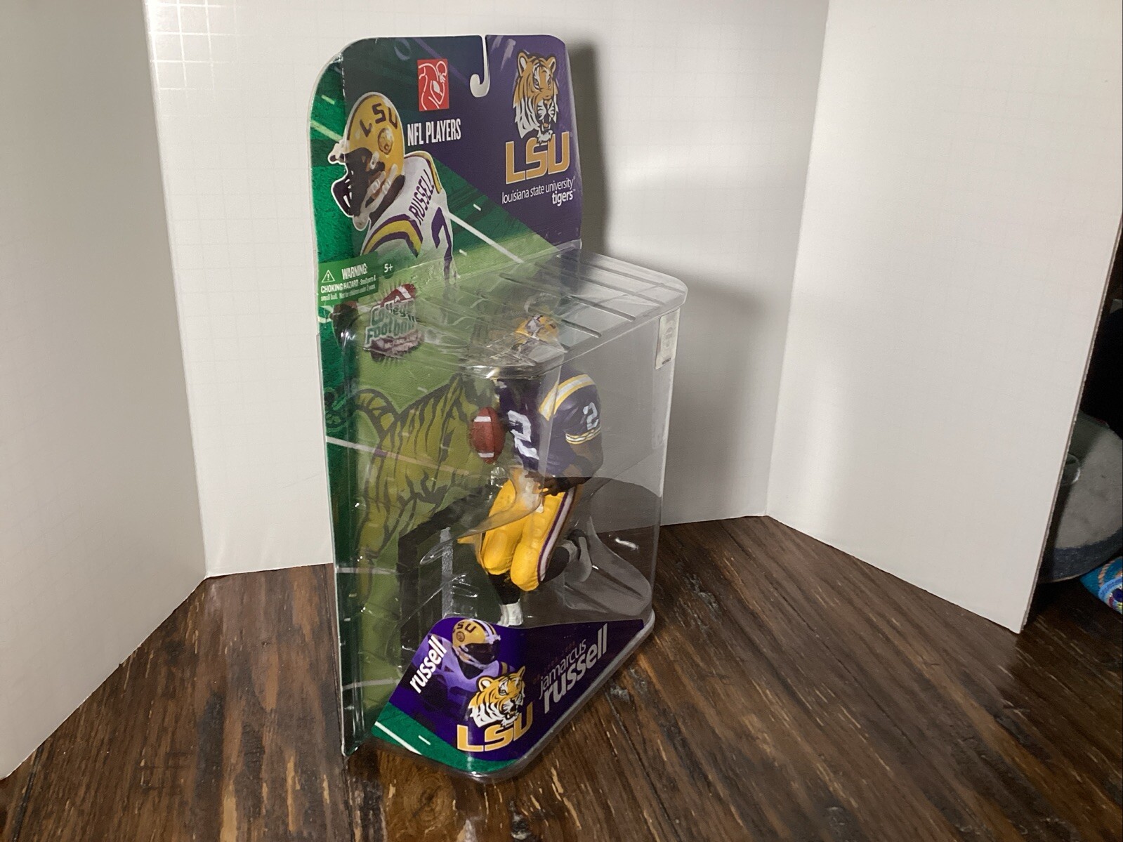 2009 McFarlane Sportspicks NFL Jamarcus Russell NCAA Series 1 Figure LSU Purple