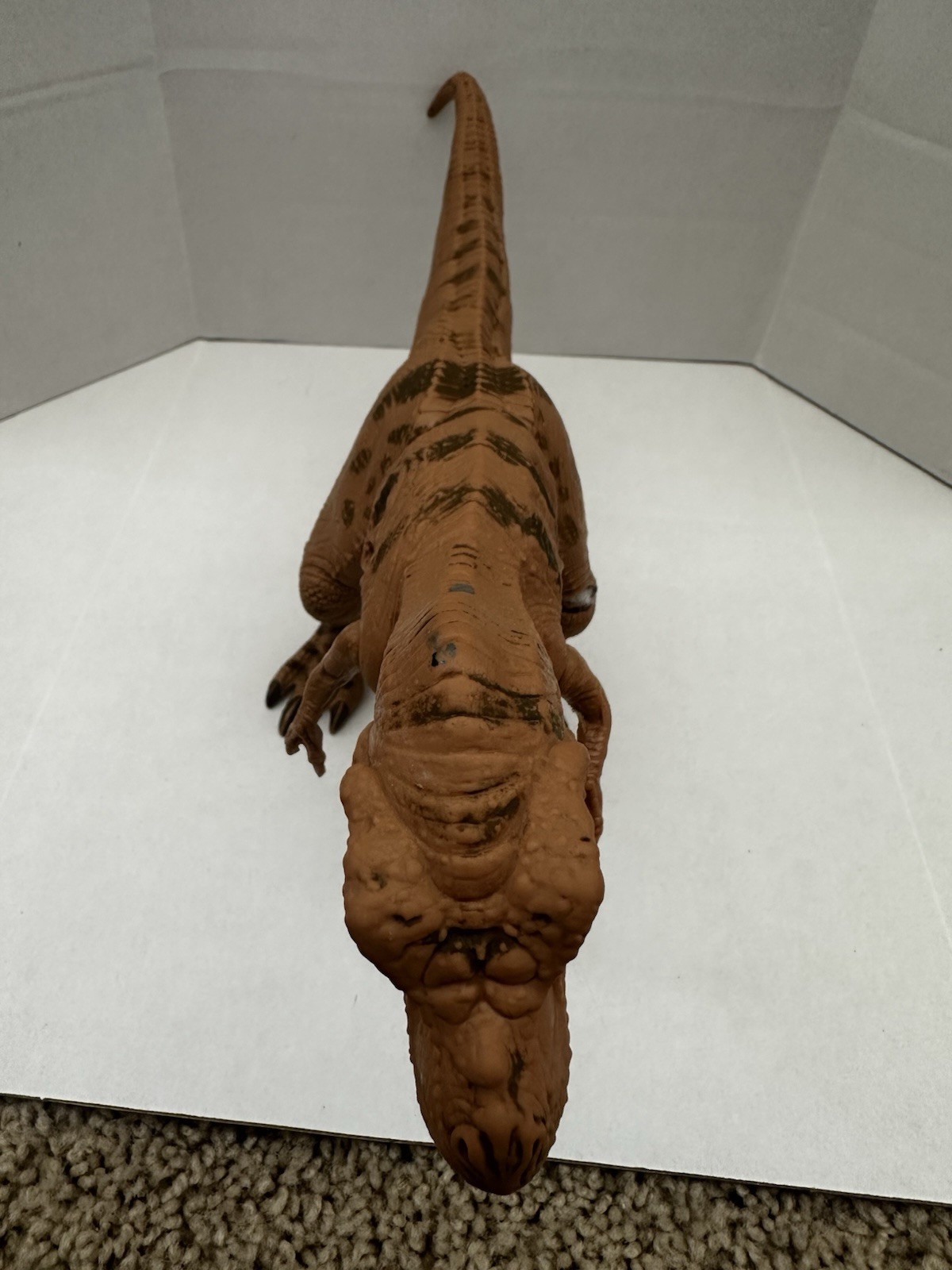 Vintage 1993 Jurassic Park Young T-Rex w/ Dino Damage Wound Piece JP06 Kenner