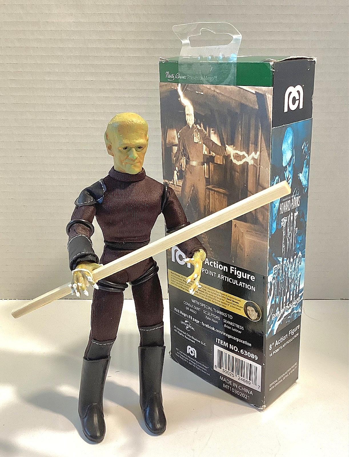 THING FROM ANOTHER WORLD, Figure is 8 Inches with box custom made. LAST ONE
