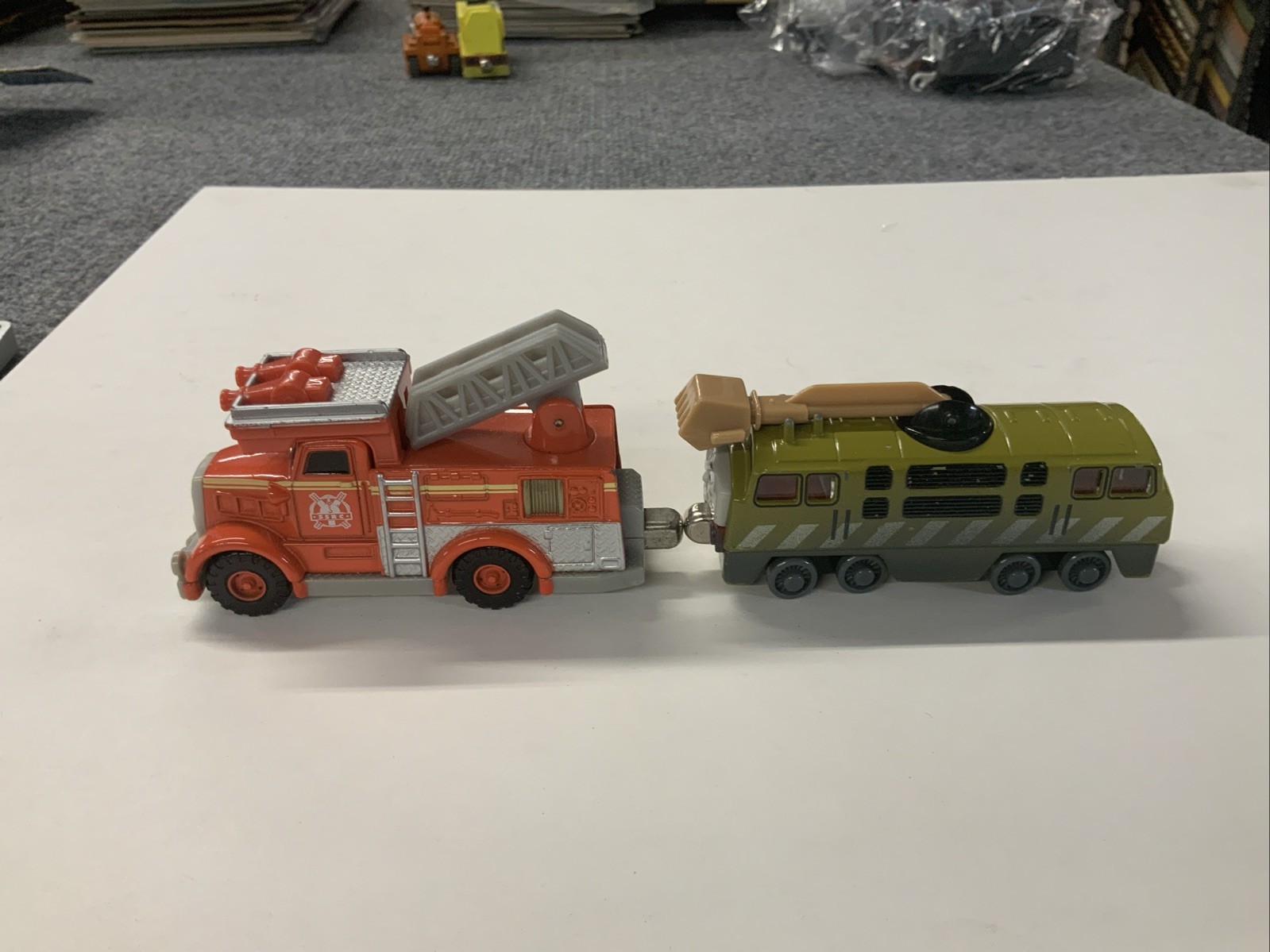 200x Thomas Train Take-N-Play Along – Diesel 10 & Flynn Fire – Die Cast #RD