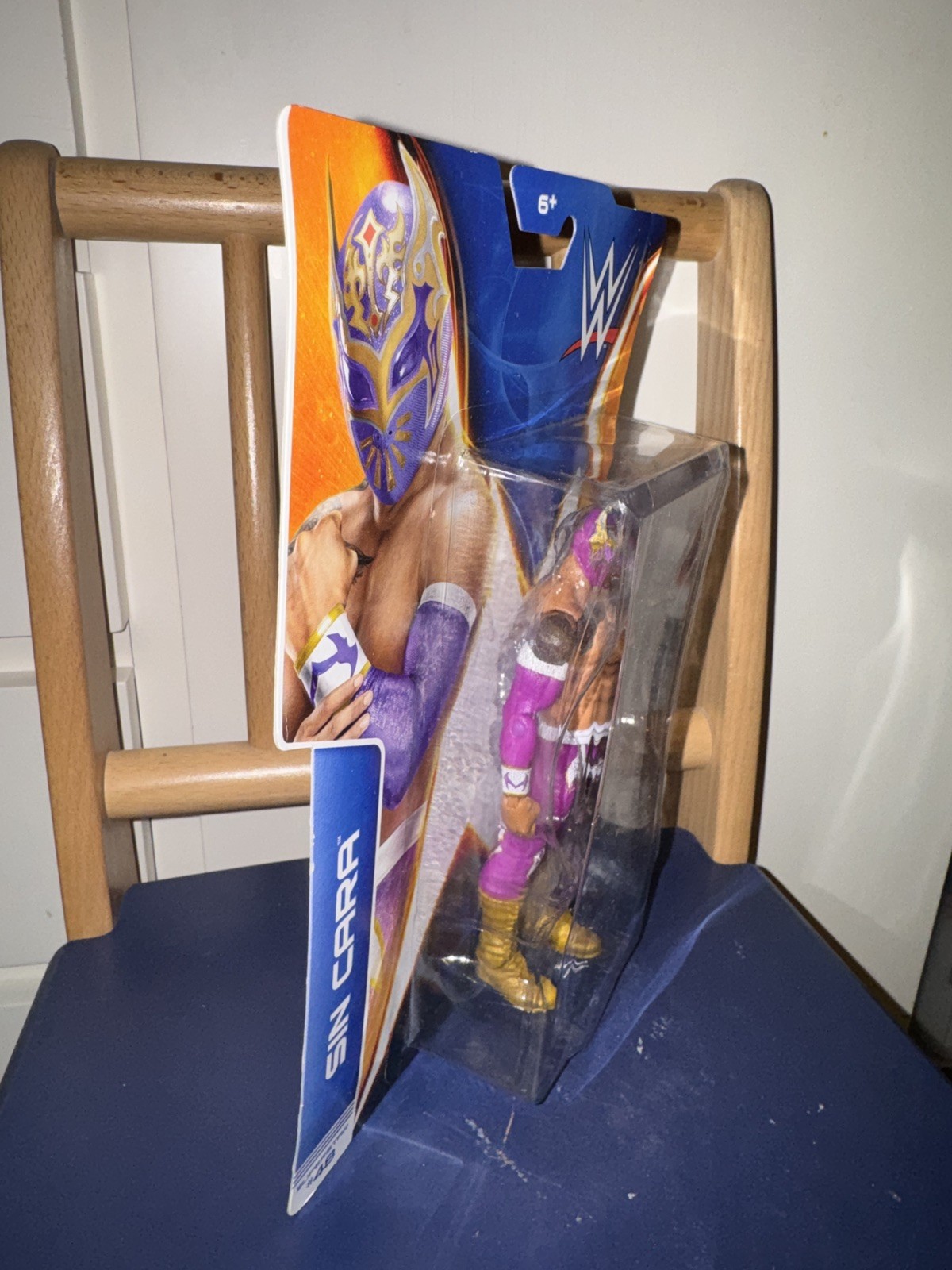 MINT SEALED MOC WWE Mattel Basic Series 42 Sin Cara Figure Luchador Purple AAA