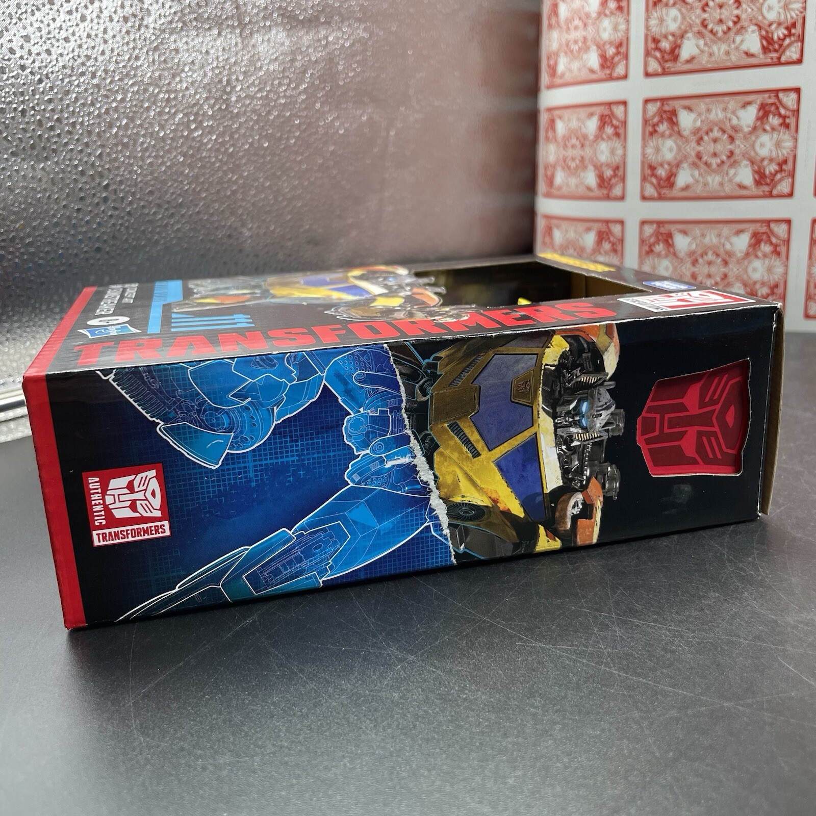 Hasbro Transformers Studio Series SS111 Deluxe Sunstreaker New Sealed
