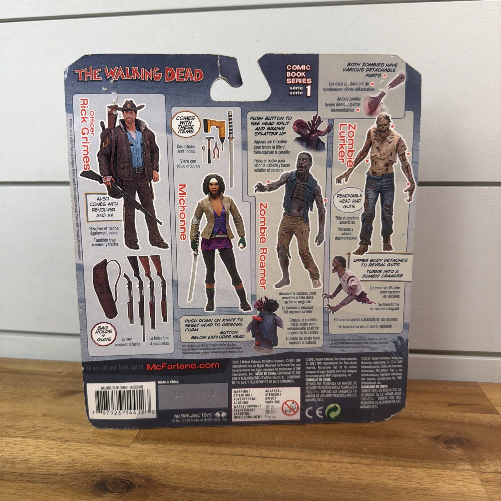 The Walking Dead Michonne Figure Comic Book Series 1 McFarlane *Box Wear
