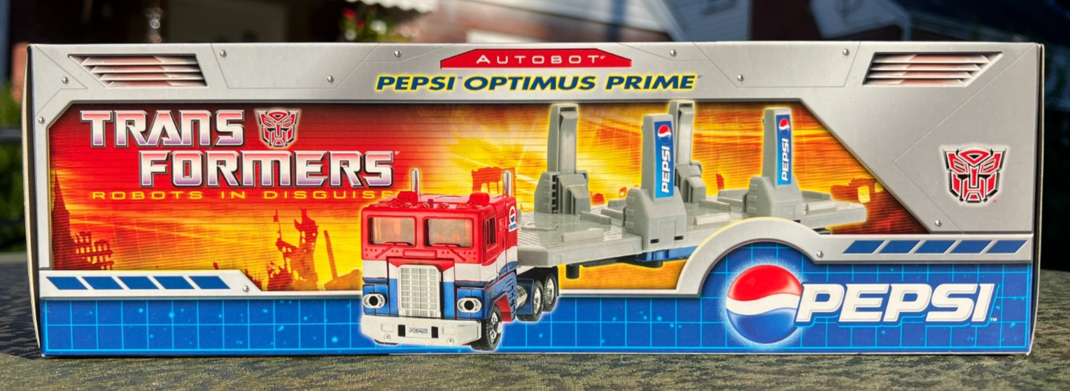 TRANSFORMERS Optimus Prime 2007 Pepsi Promotional Winner w/ Certificate & Box