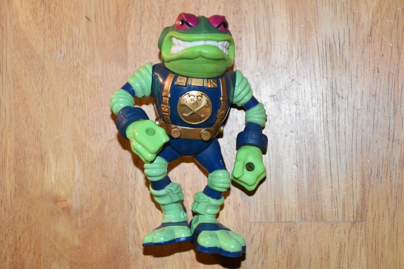 Bucky O’Hare Storm Toad Trooper Action Figure Hasbro 1990