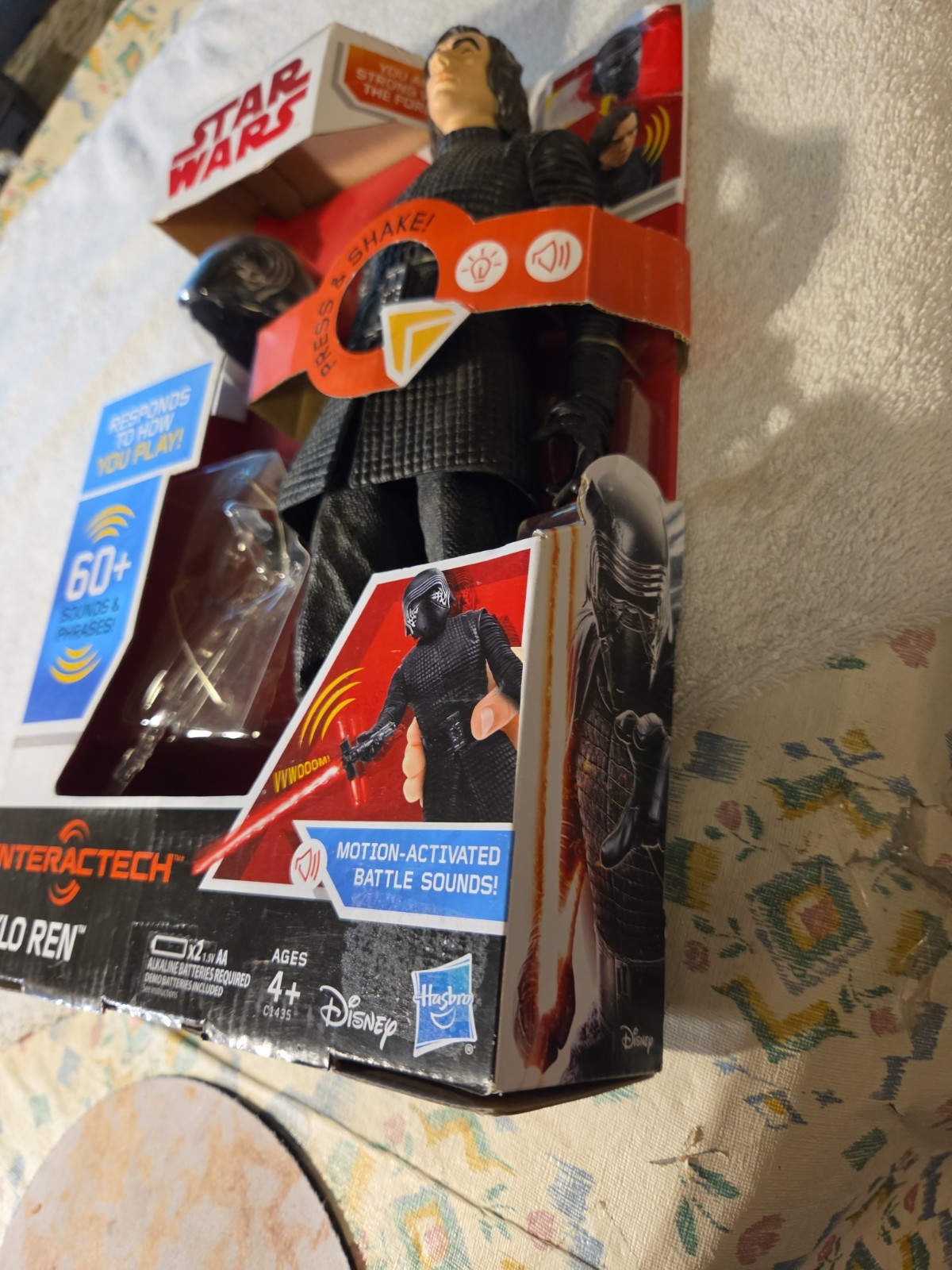 Star Wars Interactech KYLO REN 12&Prime; Electronic Action Figure, 60+ Phrases/working
