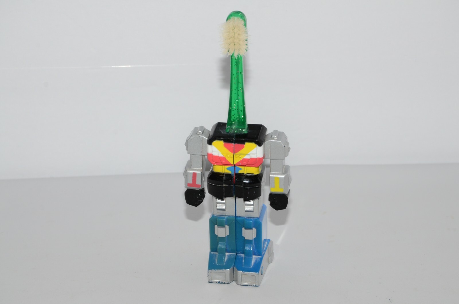 Power Rangers Lost Galaxy Megazord Transforming Toothbrush Saban 1998 – USED