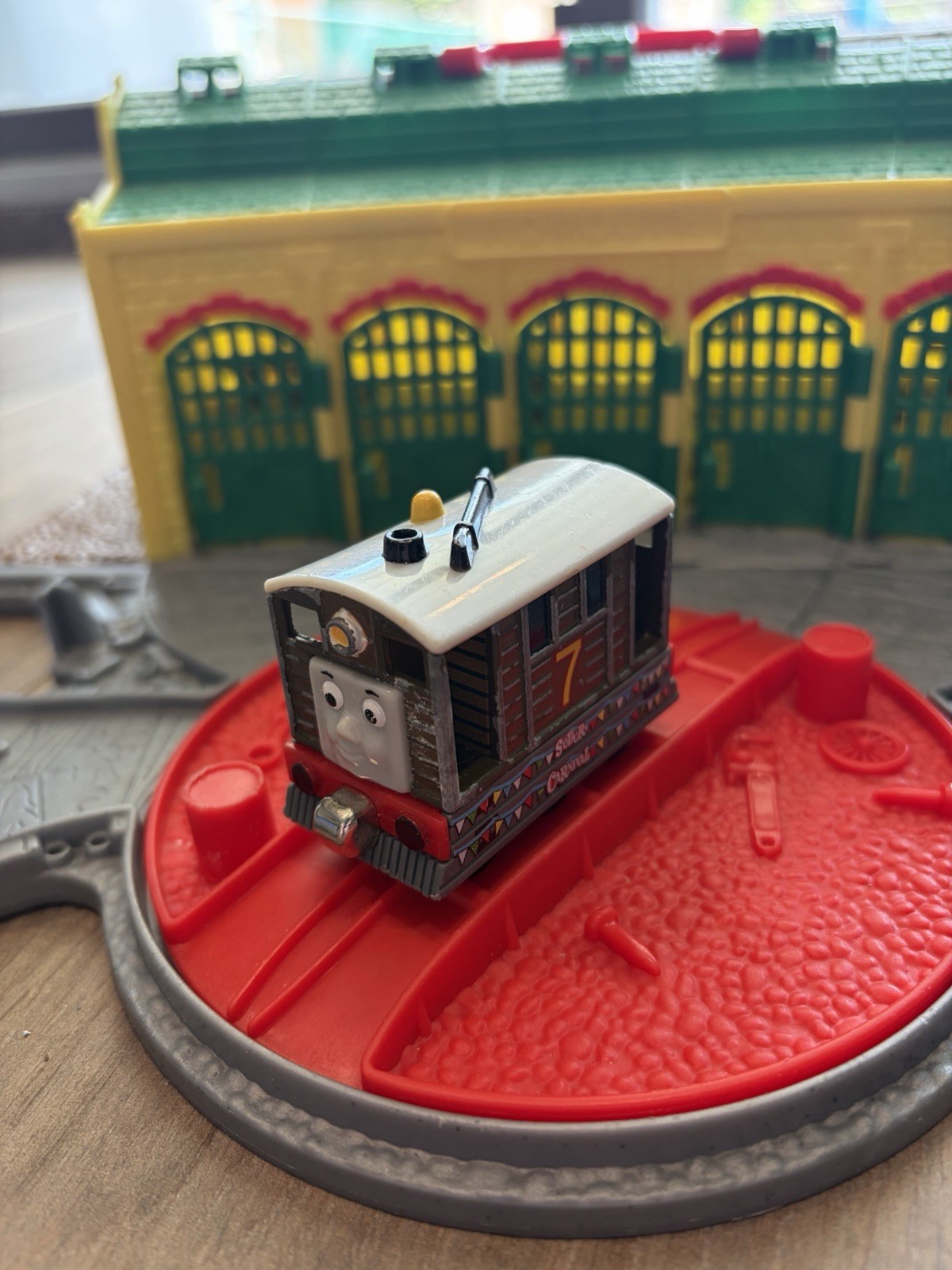 TOBY SODOR CARNIVAL – Thomas And Friends Take Along Train Used Good Condition