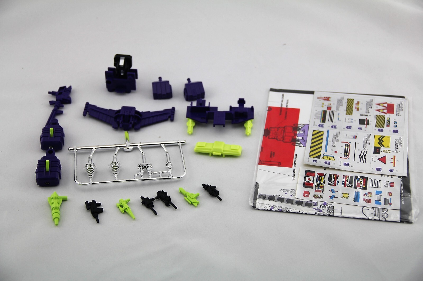 TRANSFORM G1 Reissue Devastator Brand New Boxed Gift Set Free Shipping