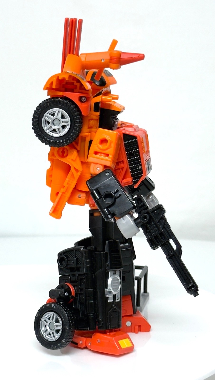 Transformers – Legacy – Leader Class – SANDSTORM – Missing Small Accessory