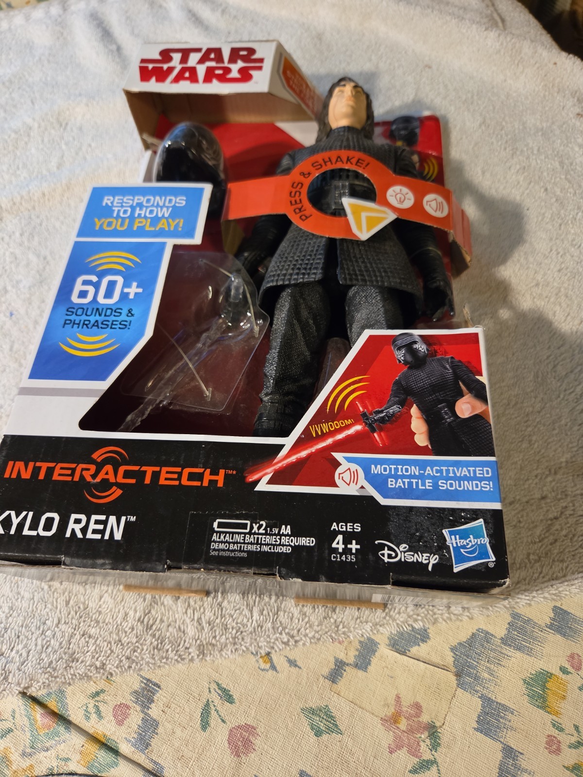 Star Wars Interactech KYLO REN 12&Prime; Electronic Action Figure, 60+ Phrases/working