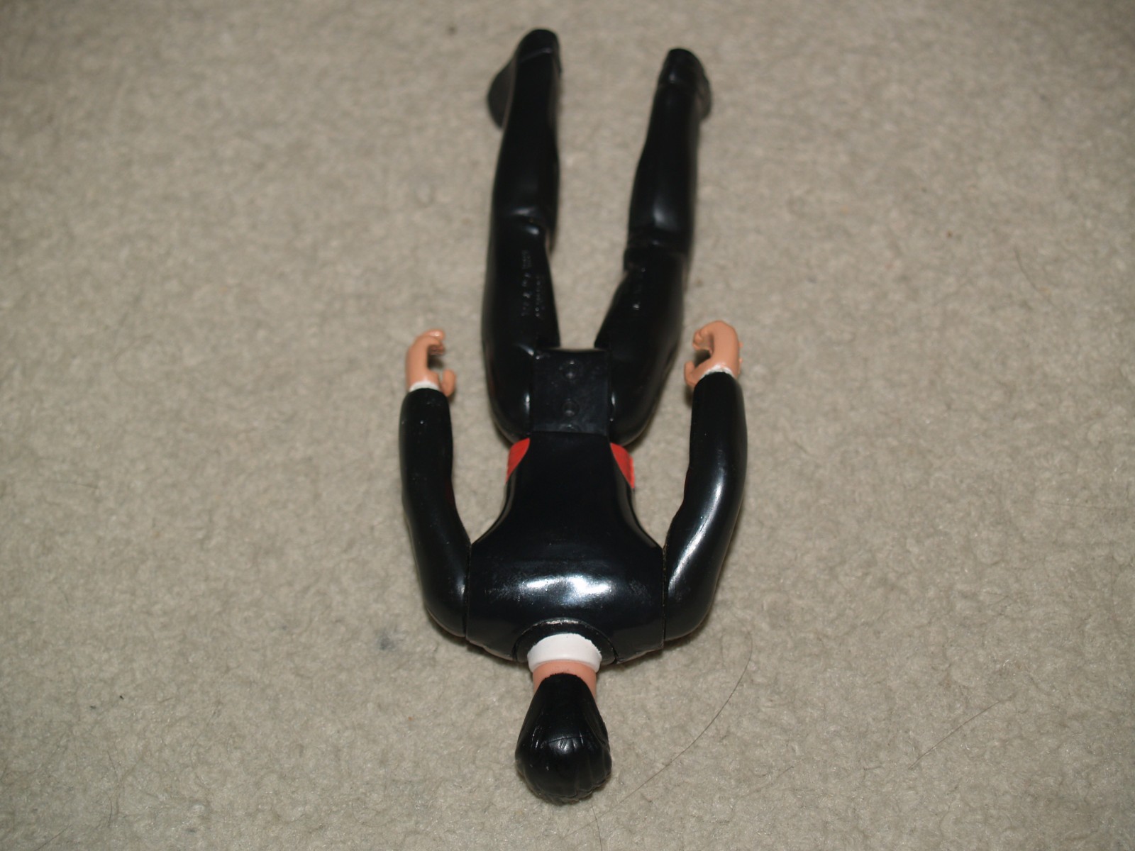 The Shadow Transforming Lamont Cranston Snap On Armor & Cape Figure 1994 Kenner
