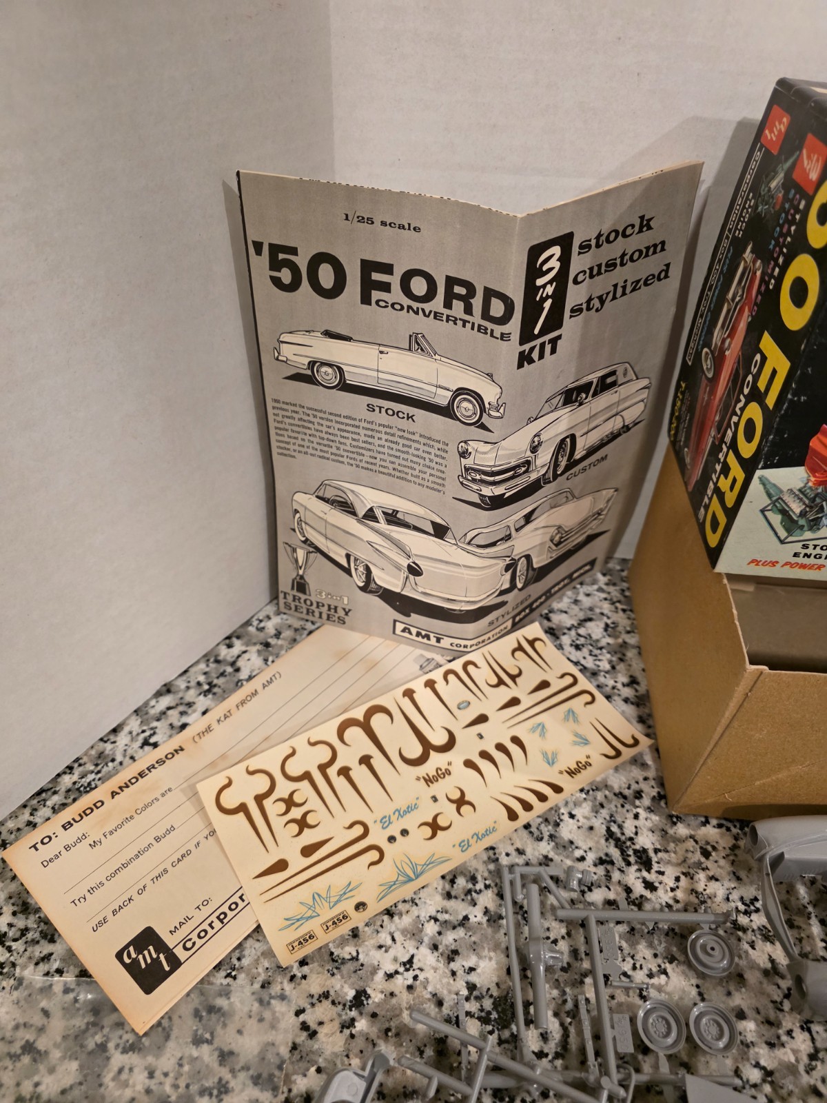 50 Ford Convertible 1950 1/25 Model Kit AMT Vintage MIB NEW Unbuilt