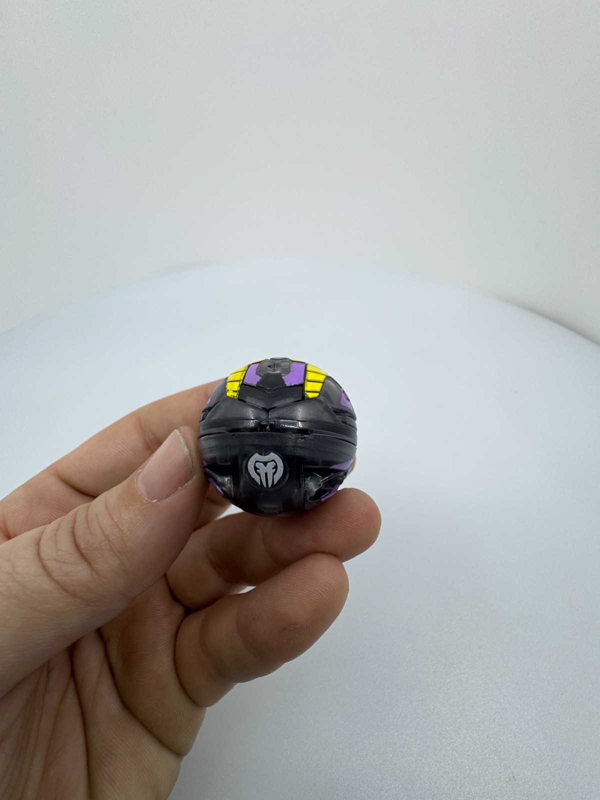 Bakugan Translucent Darkus Percival Rare Vestroia 600G Magnets Not Included
