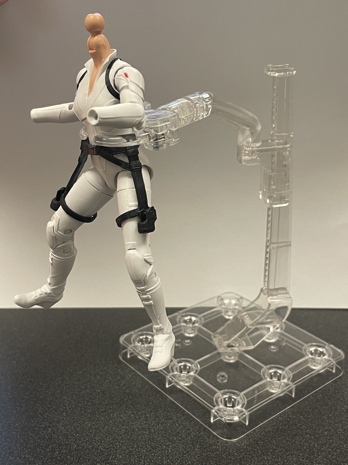 Marvel Legends Series ACTION FIGURE STAND 6&Prime; SCALE (MINT) Classified Adventure