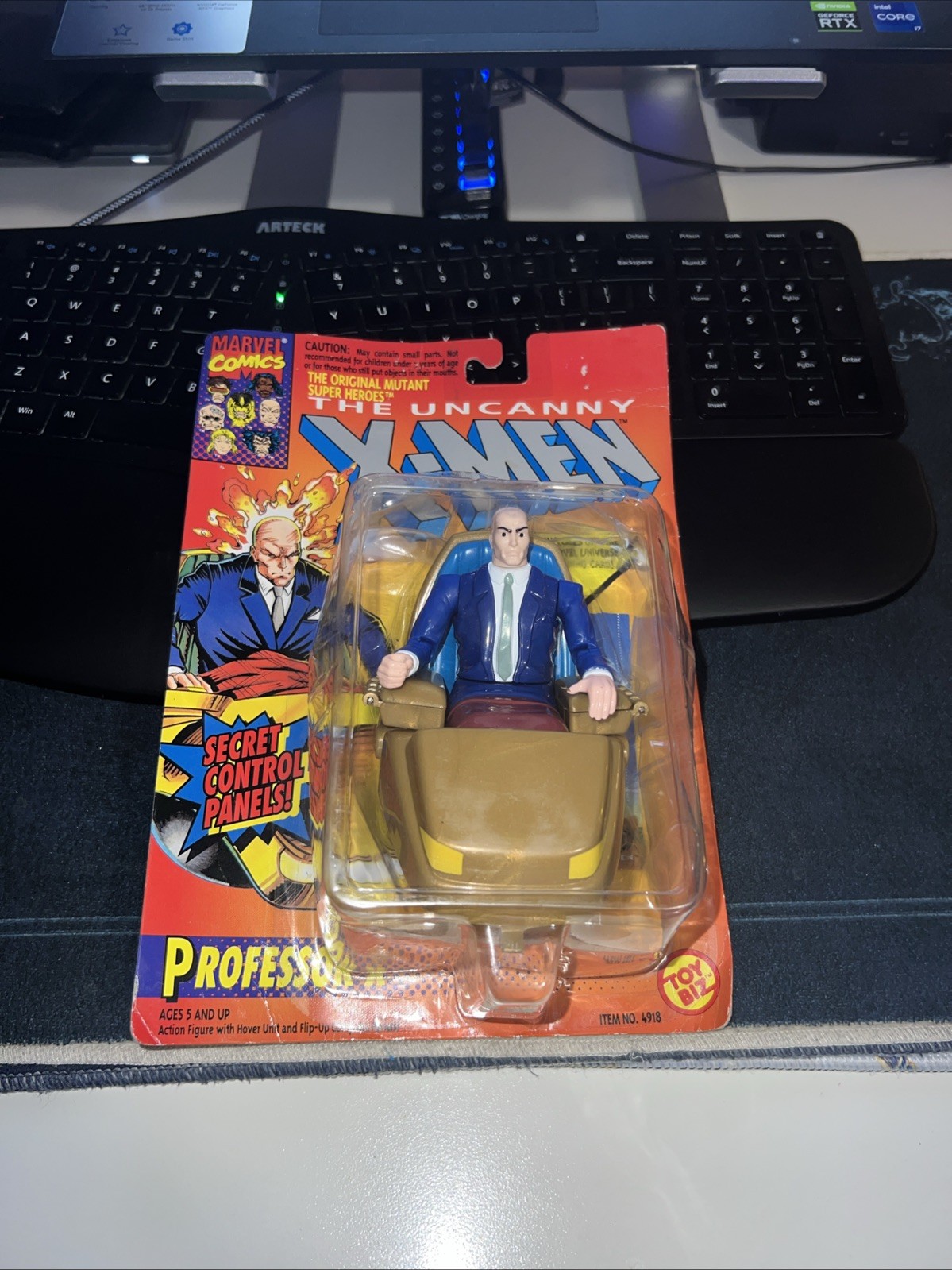 Marvel Comics The Uncanny X-Men PROFESSOR X Action Figure 1993 Toy Biz NEW