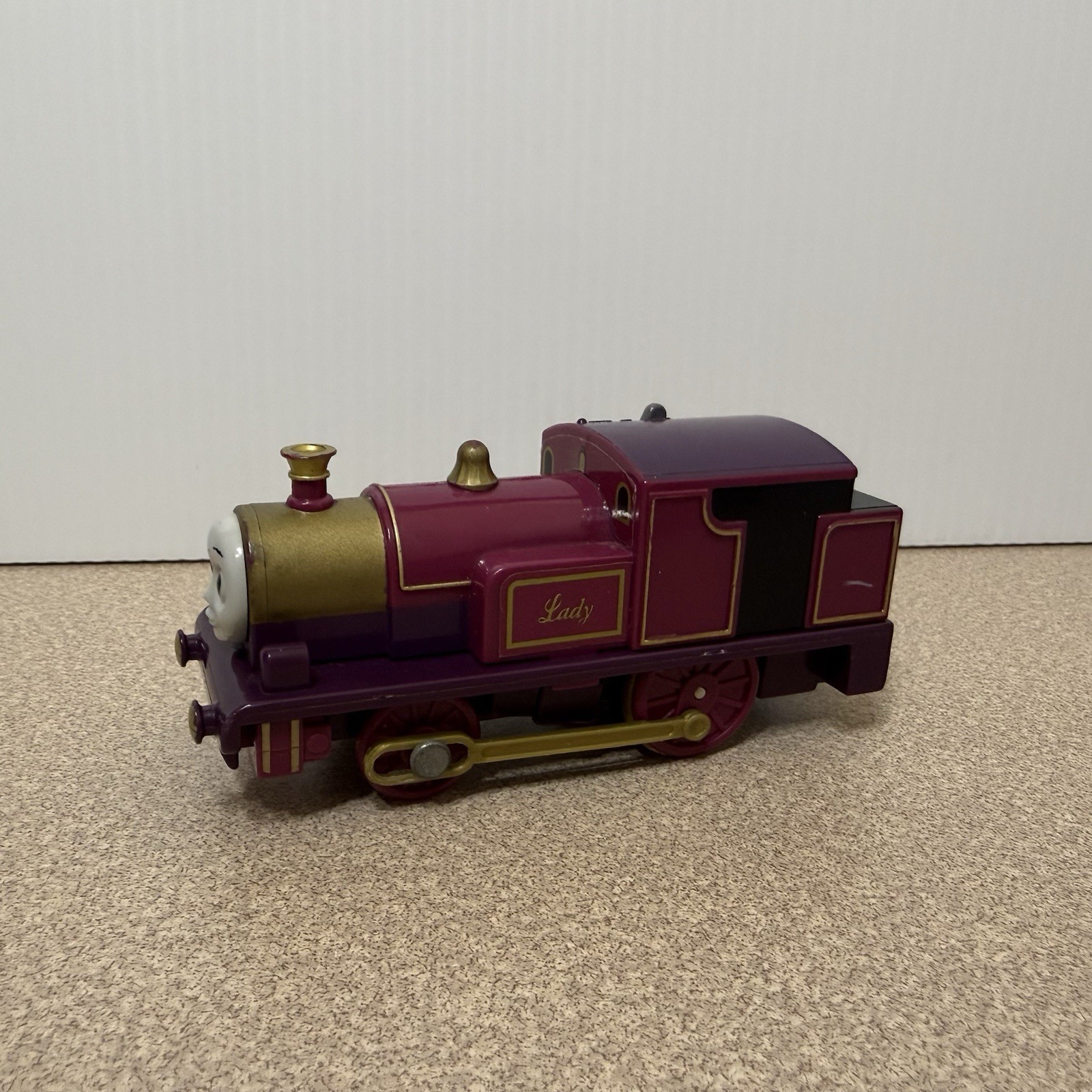Trackmaster Thomas & Friends « Lady » Motorized Train Engine – Works But Corroded
