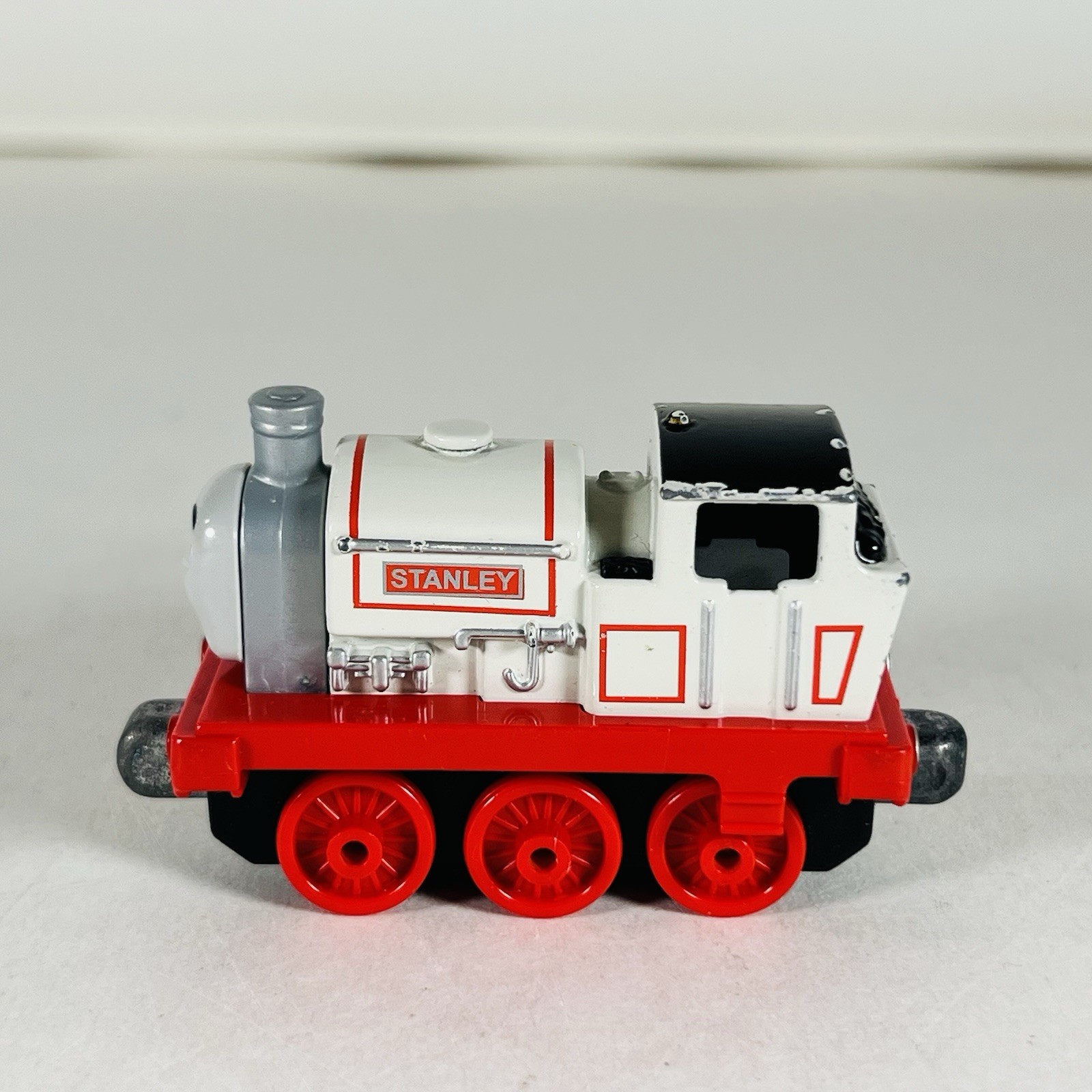 Stanley Tank Engine Thomas the Train Metal Diecast Friends Take Play White Red