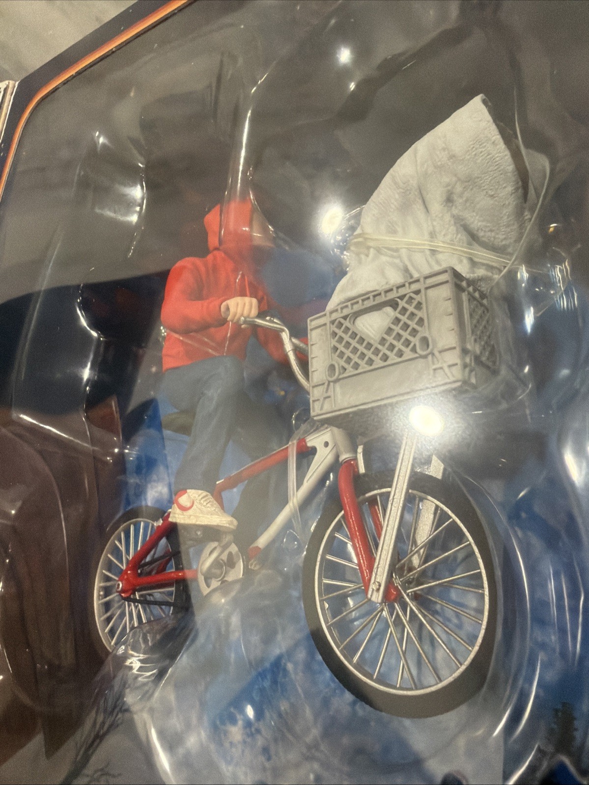 NECA E.T The Extra-Terrestrial 40th Anniversary Elliott and E.T. On Bicycle NEW