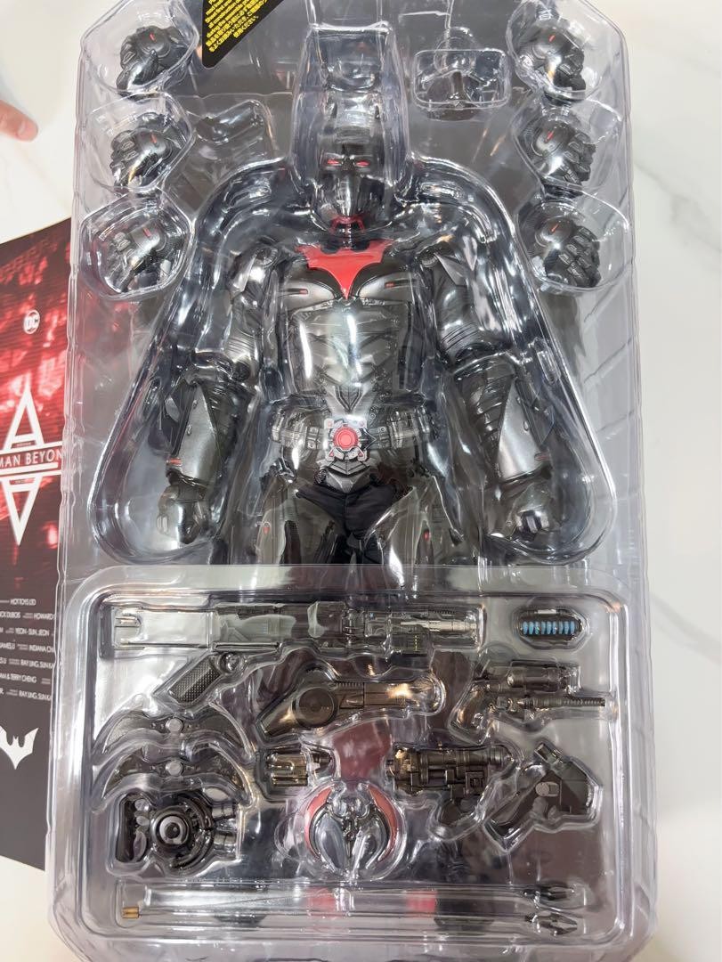 Hot Toys Batman Arkham Knight Batman Beyond 1/6 Scale Figure VGM39 Used