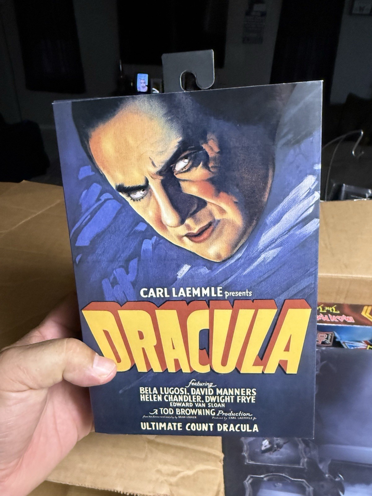 NECA Universal Monsters Ultimate Count Dracula 7&Prime; Scale Figure NIDB