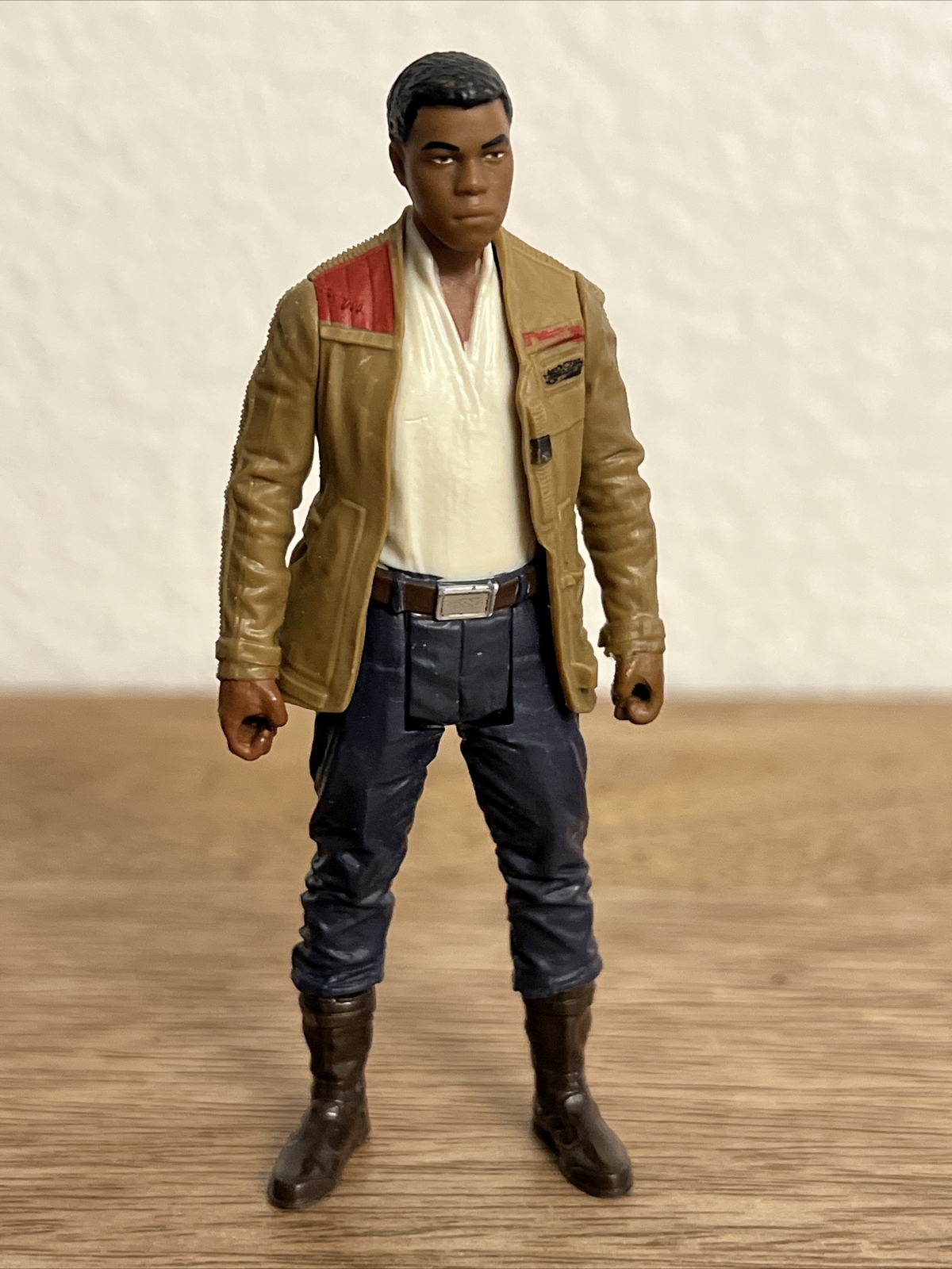 FINN STAR WARS THE FORCE AWAKENS 4” ACTION FIGURE TOY (PRE-OWNED)