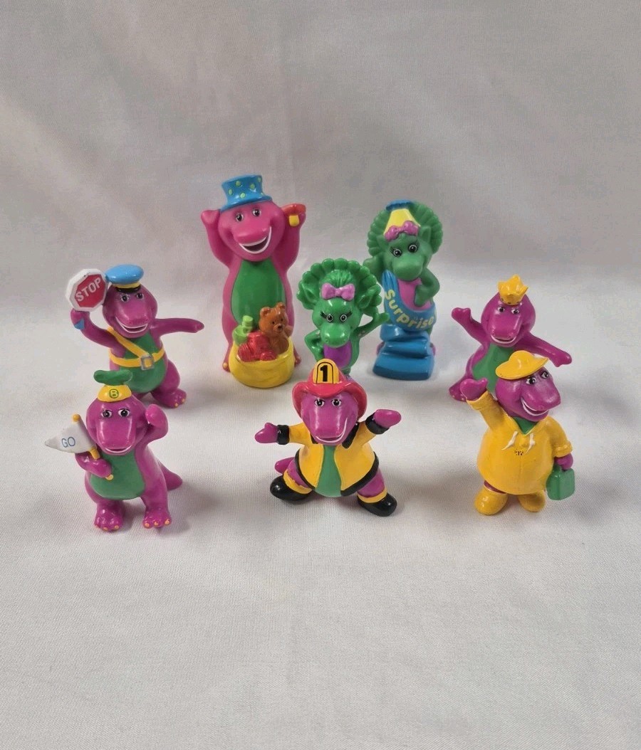 Vintage 1993 Barney Figurines Lot of 8 Lyons Group & Mattell Barney & Friends
